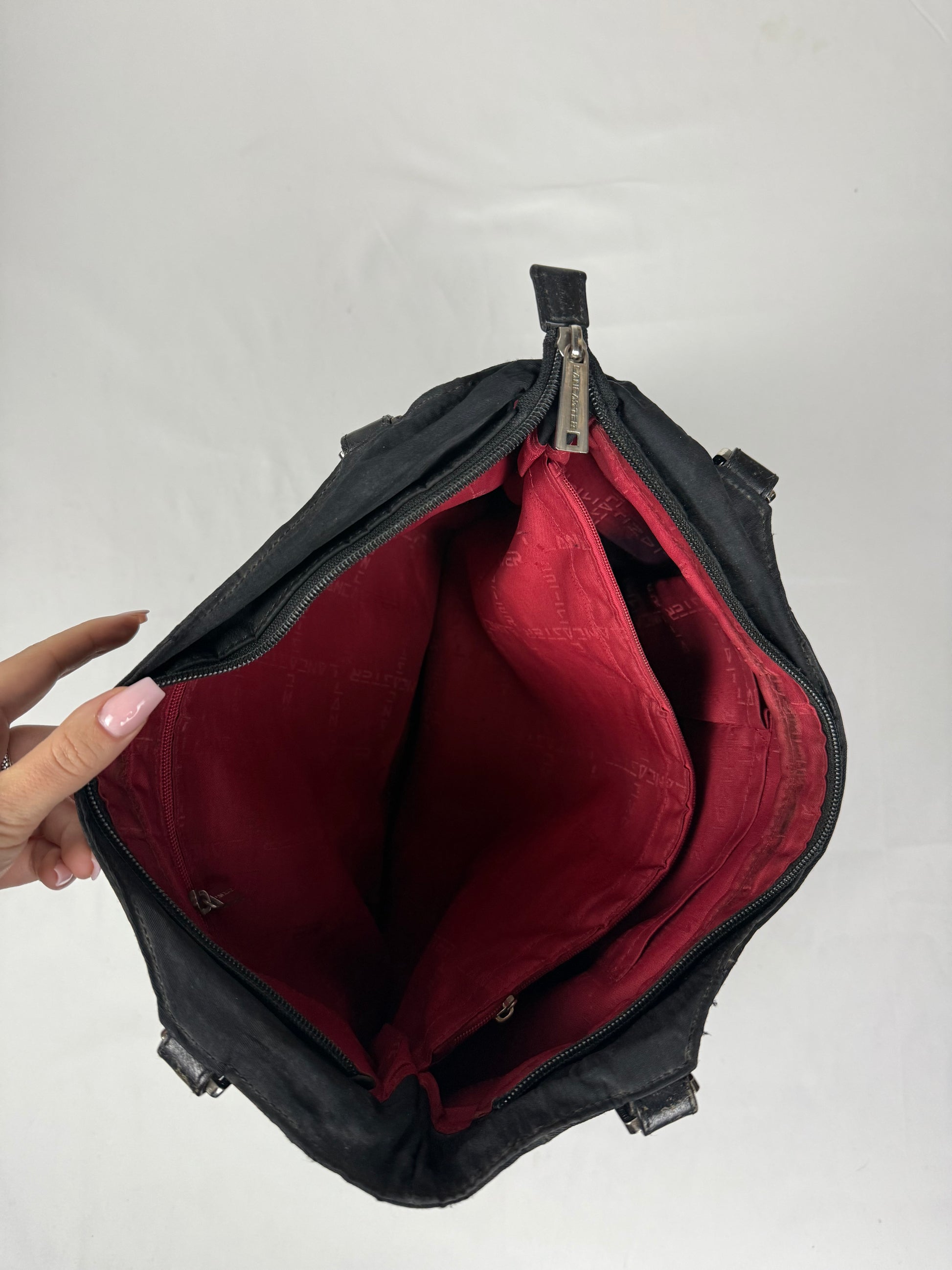 Black uni maxi shoulder bag (36x31cm)