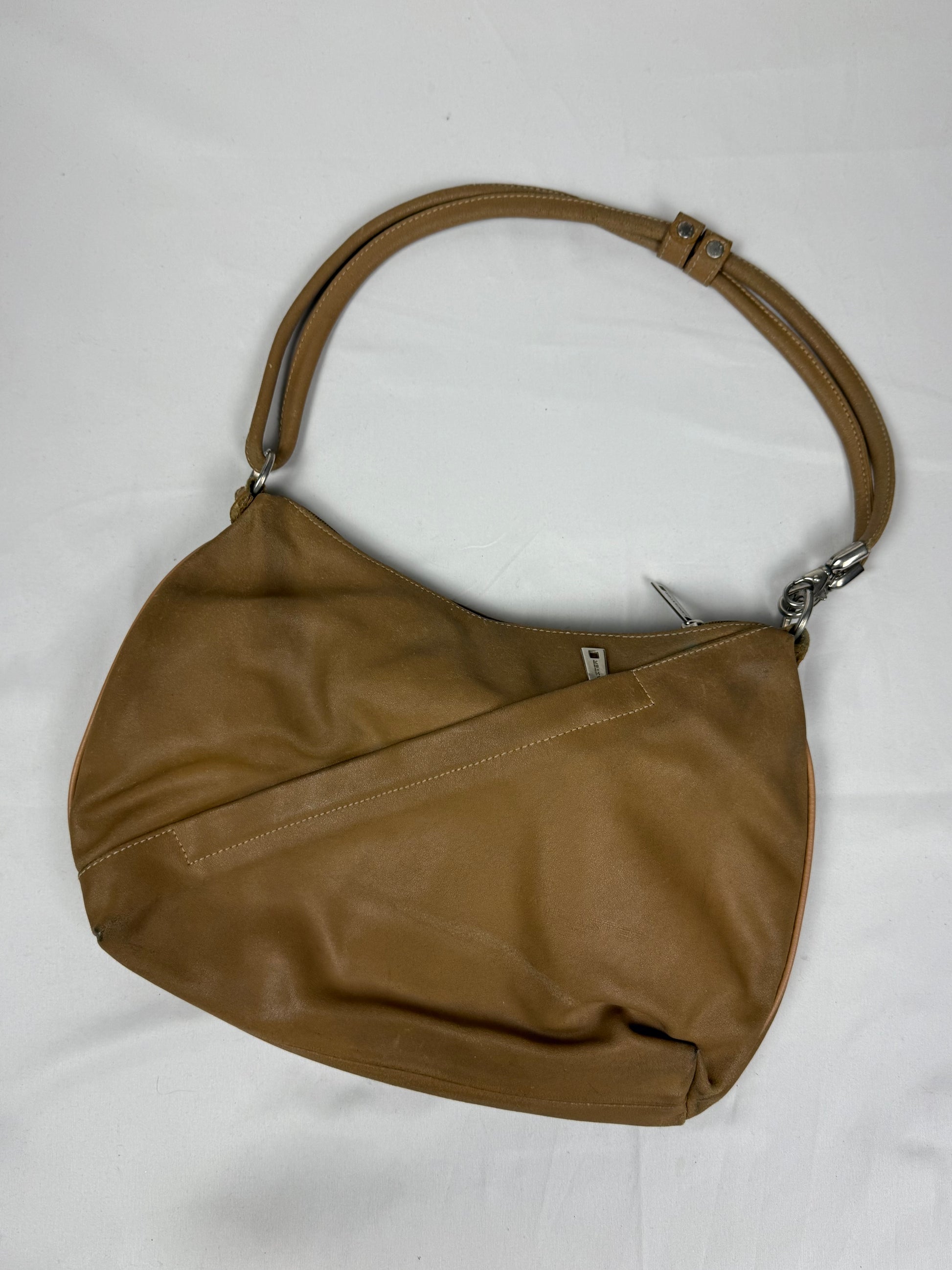 Beige real leather shoulder bag (30x24cm)