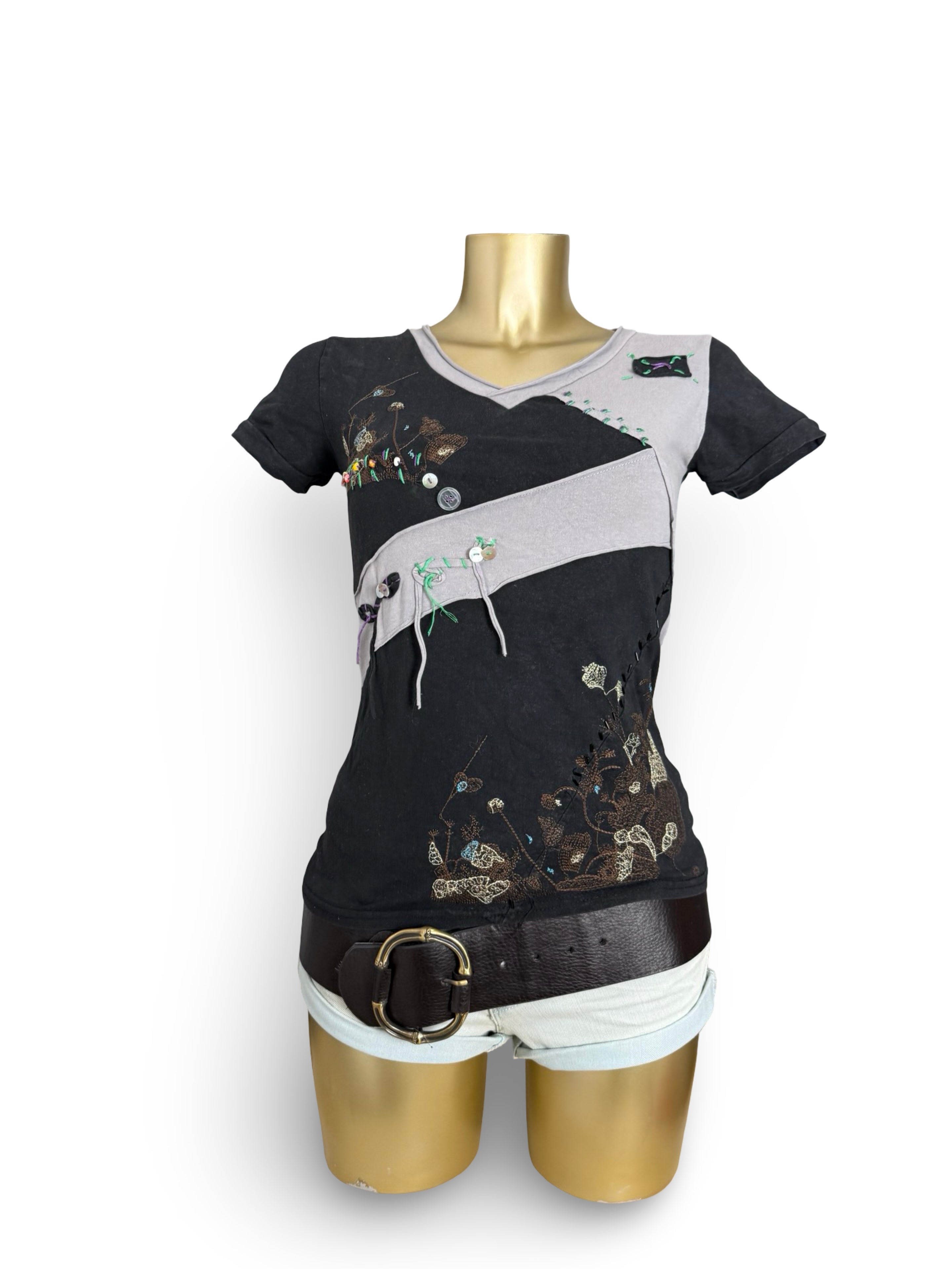 Black patchwork graphic tee (S)