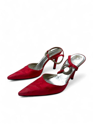 Red pointed toes kitten heels (35.5)