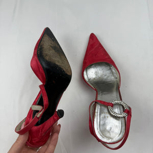 Red pointed toes kitten heels (35.5)