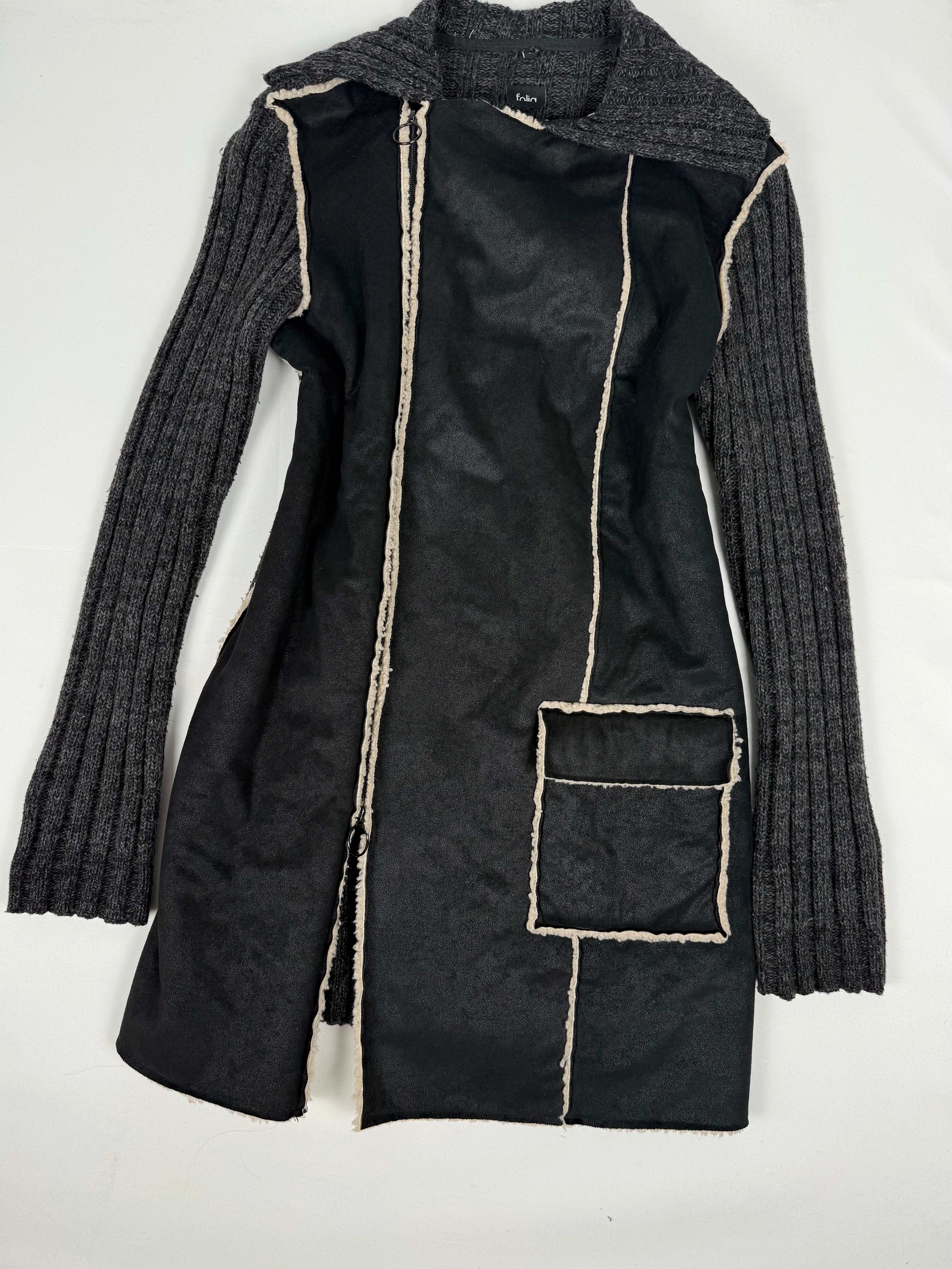 Grey bi fabric suede knit trench coat (M/L)
