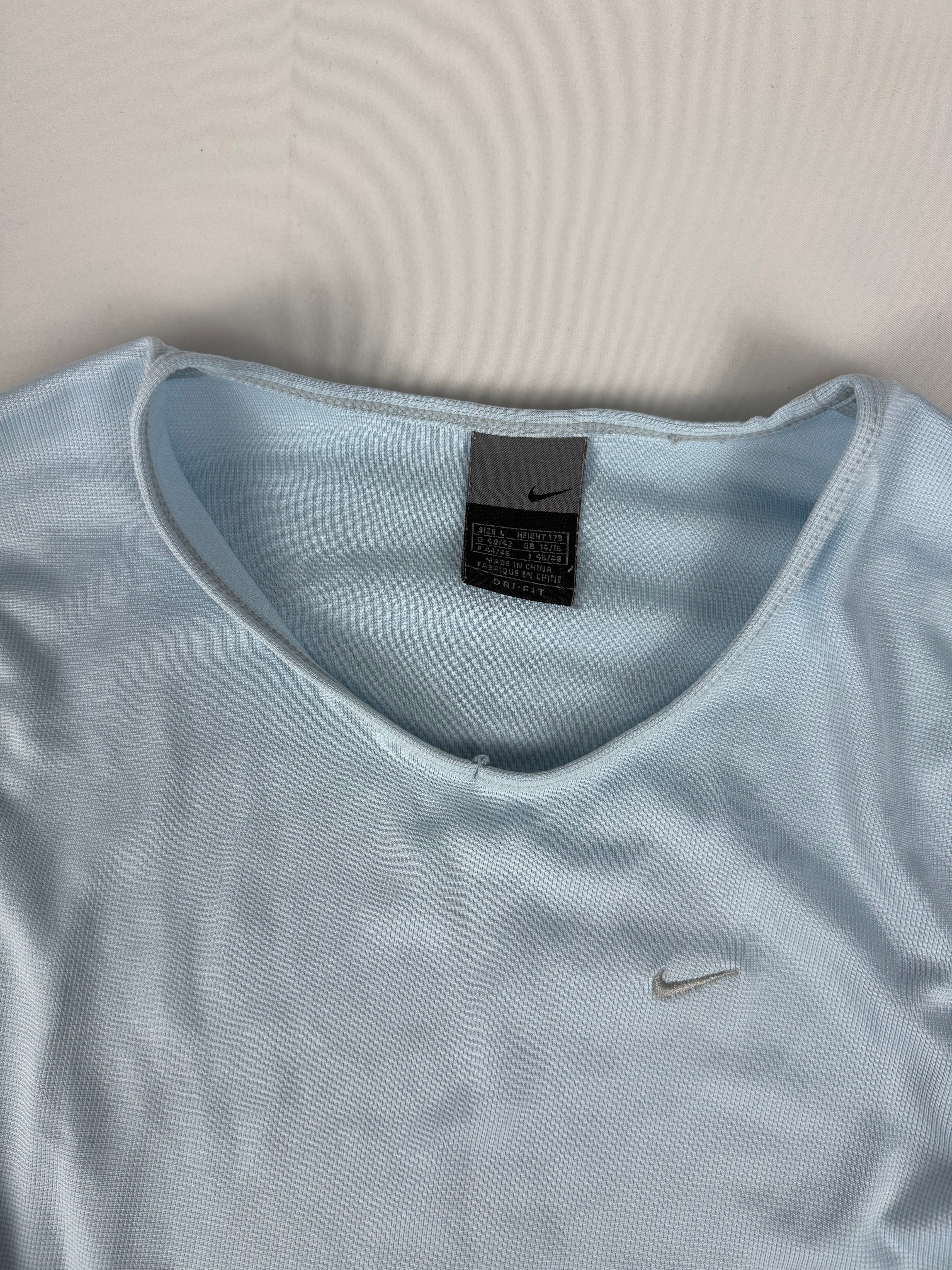 Baby blue activewear tight fit tee (XL)