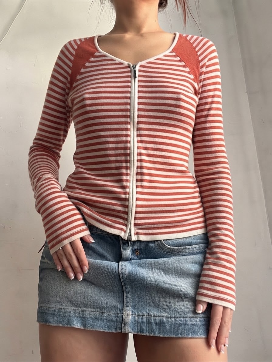 Orange striped zip up jumper (M)