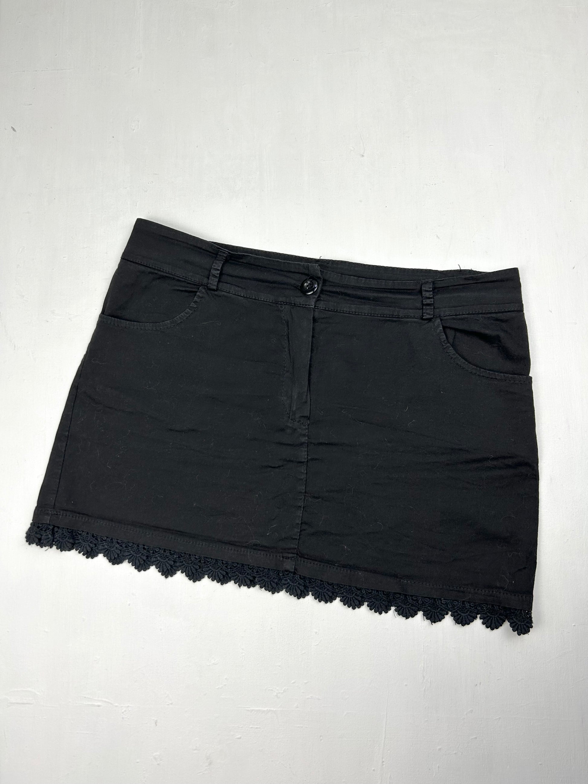 Black denim low rise mini skirt (S/M)