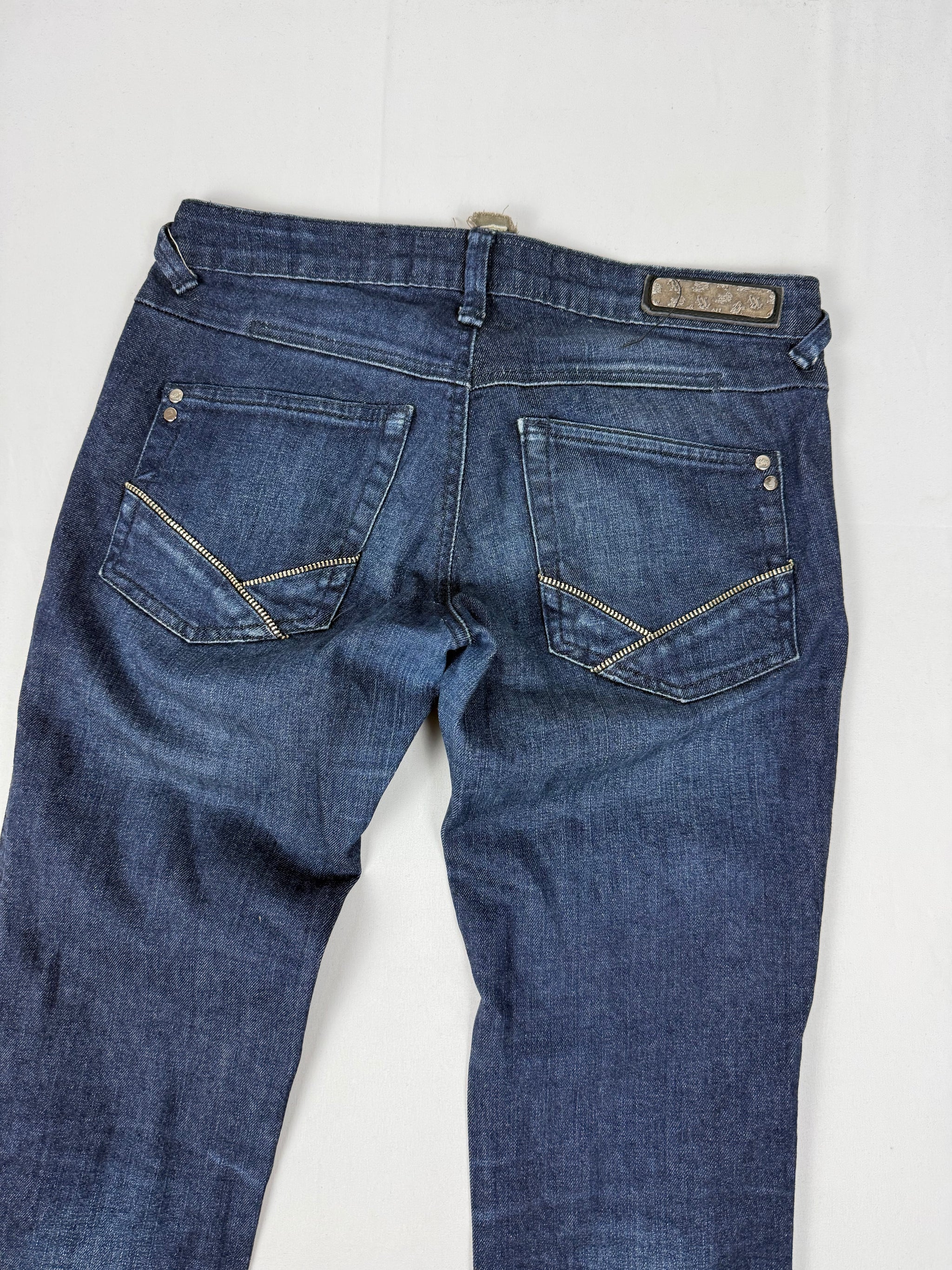 Navy denim low rise capri pants (S/M)