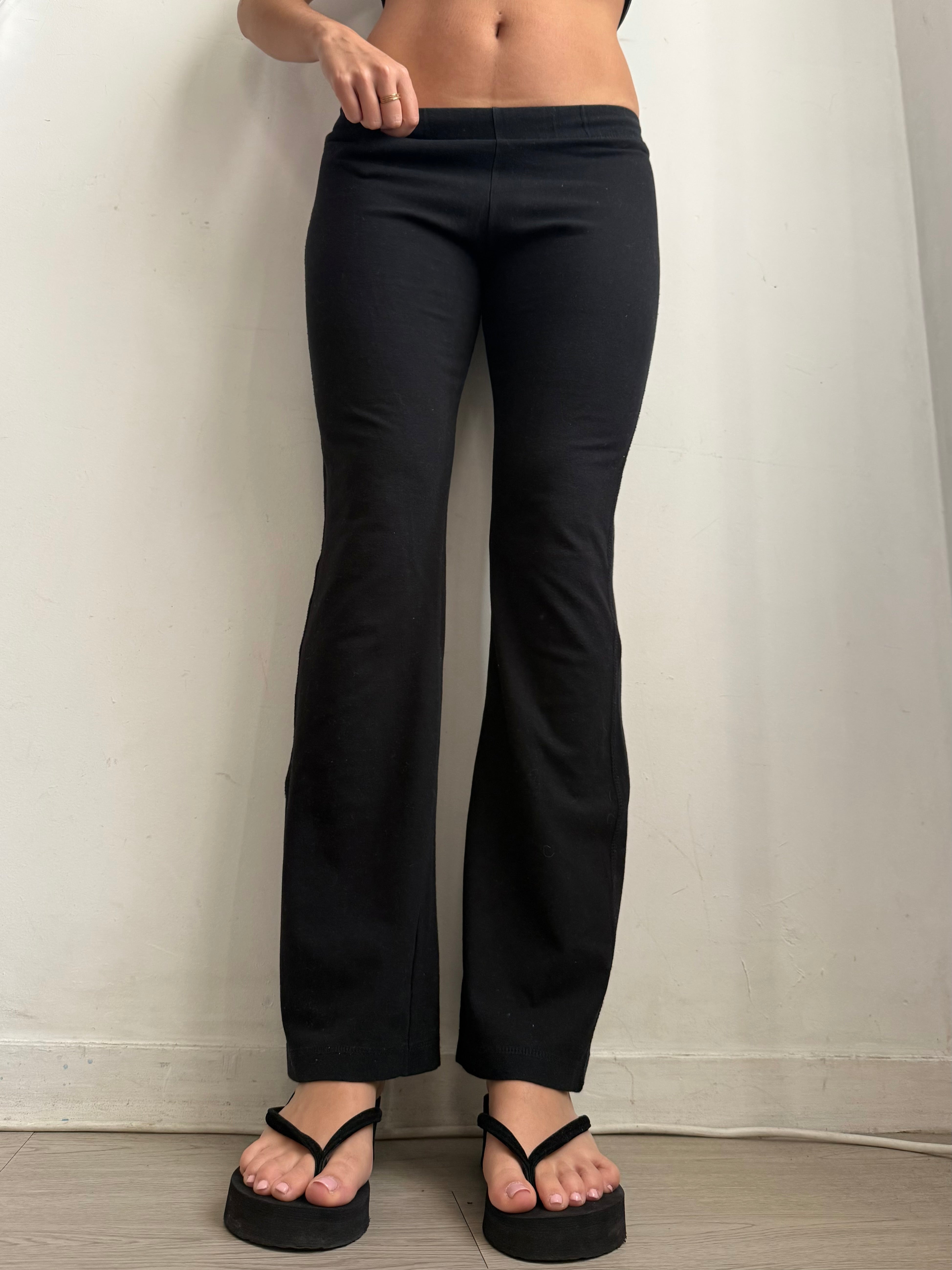 Pantalon droit taille basse en jean noir (XS)