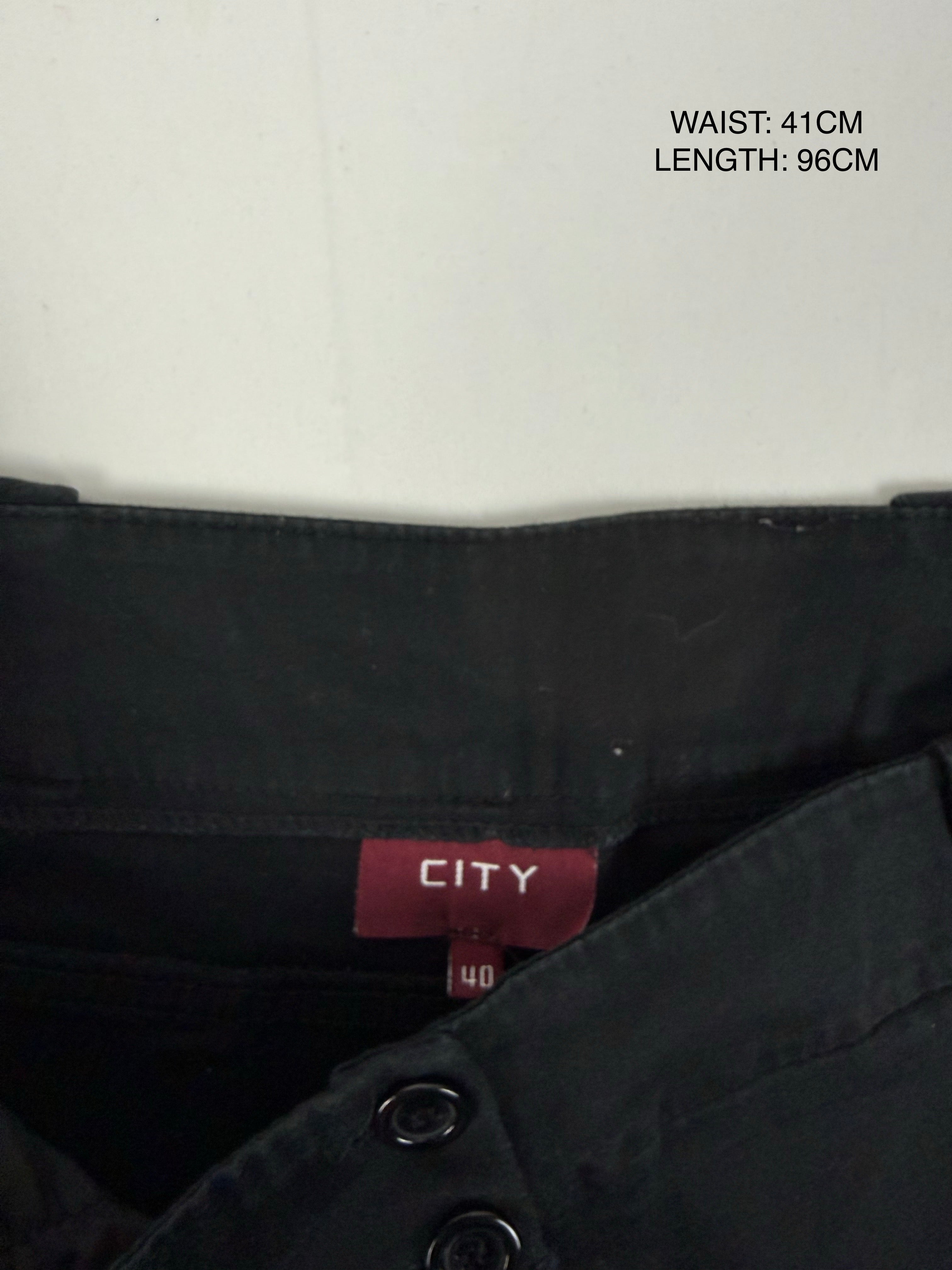 Black low waist office flare pants (L)