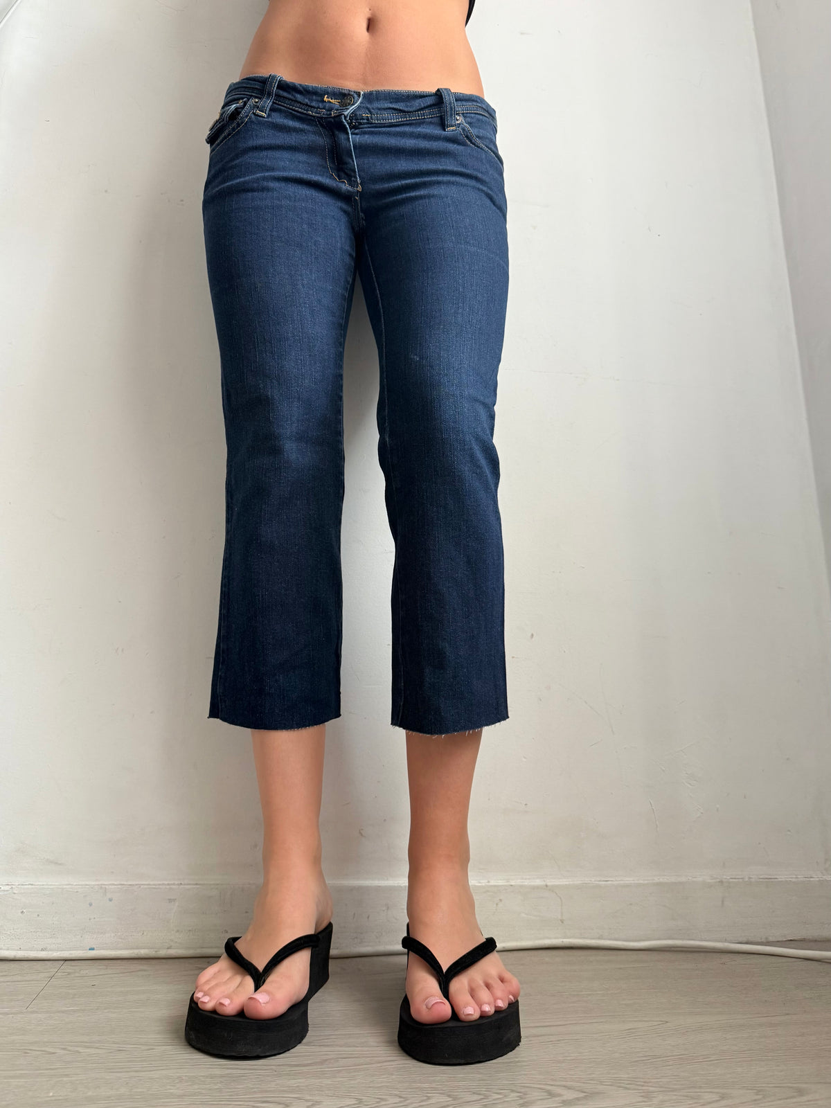 Pantalon droit taille basse en jean noir (XS)