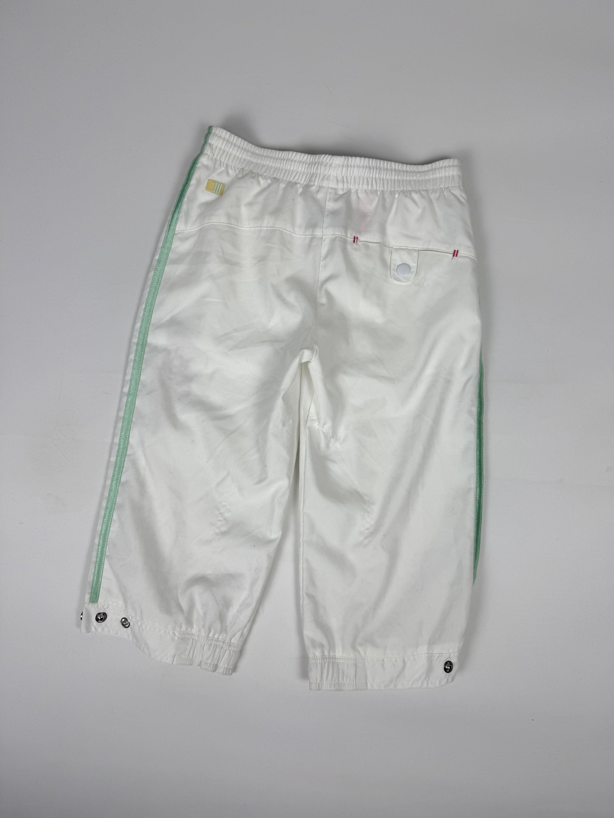 White activewear capri pants (XXS)