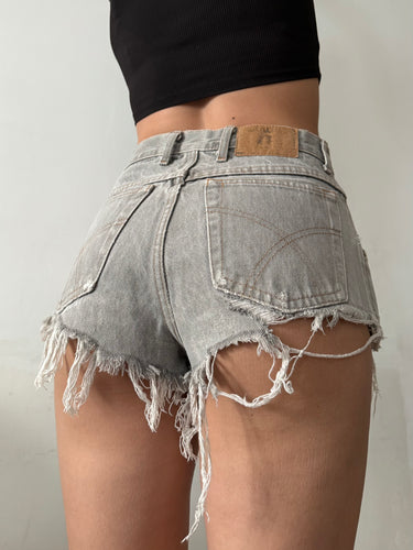 Grey mid waist denim short (S)