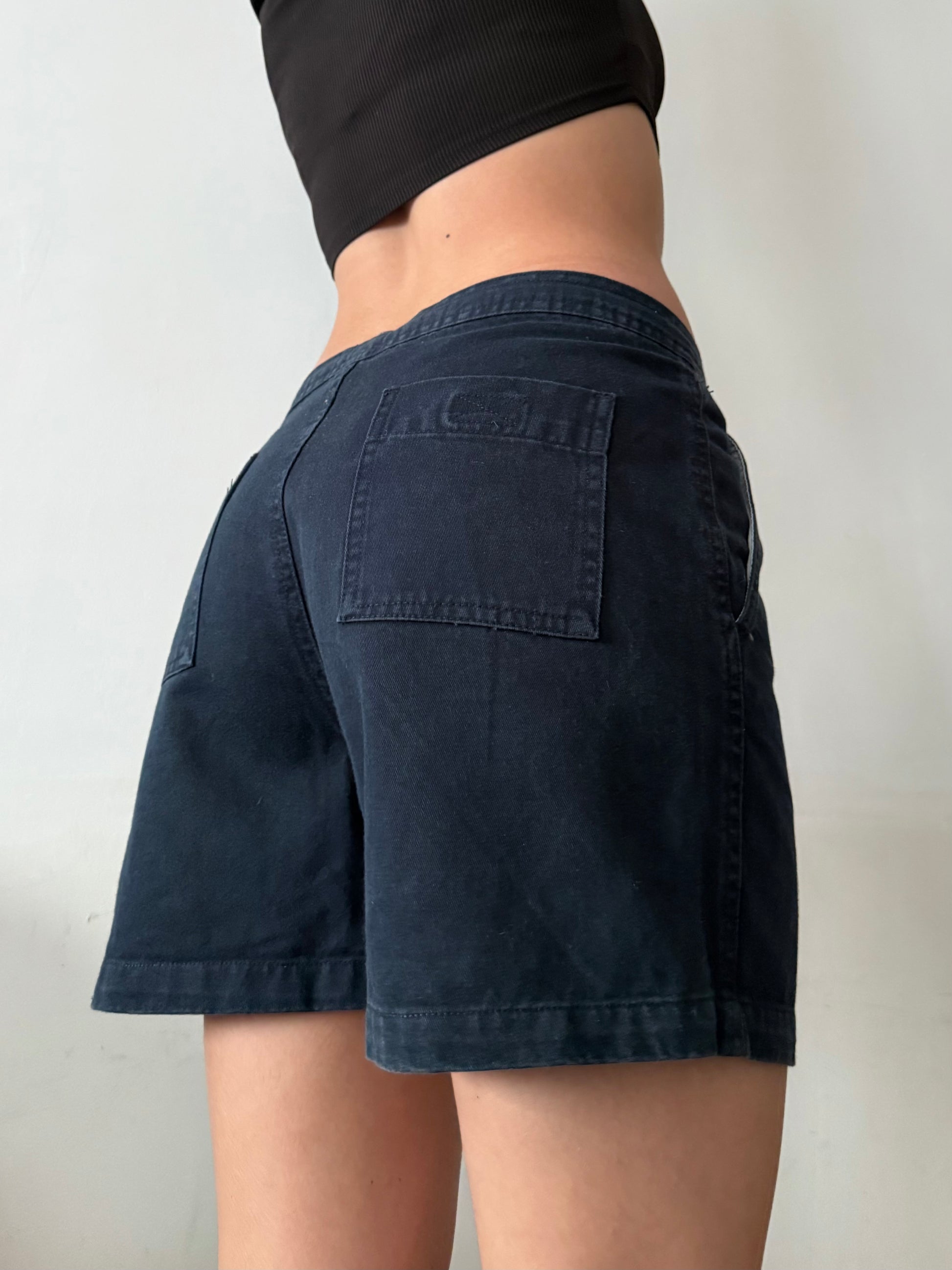 Dark navy high rise mini short (M)