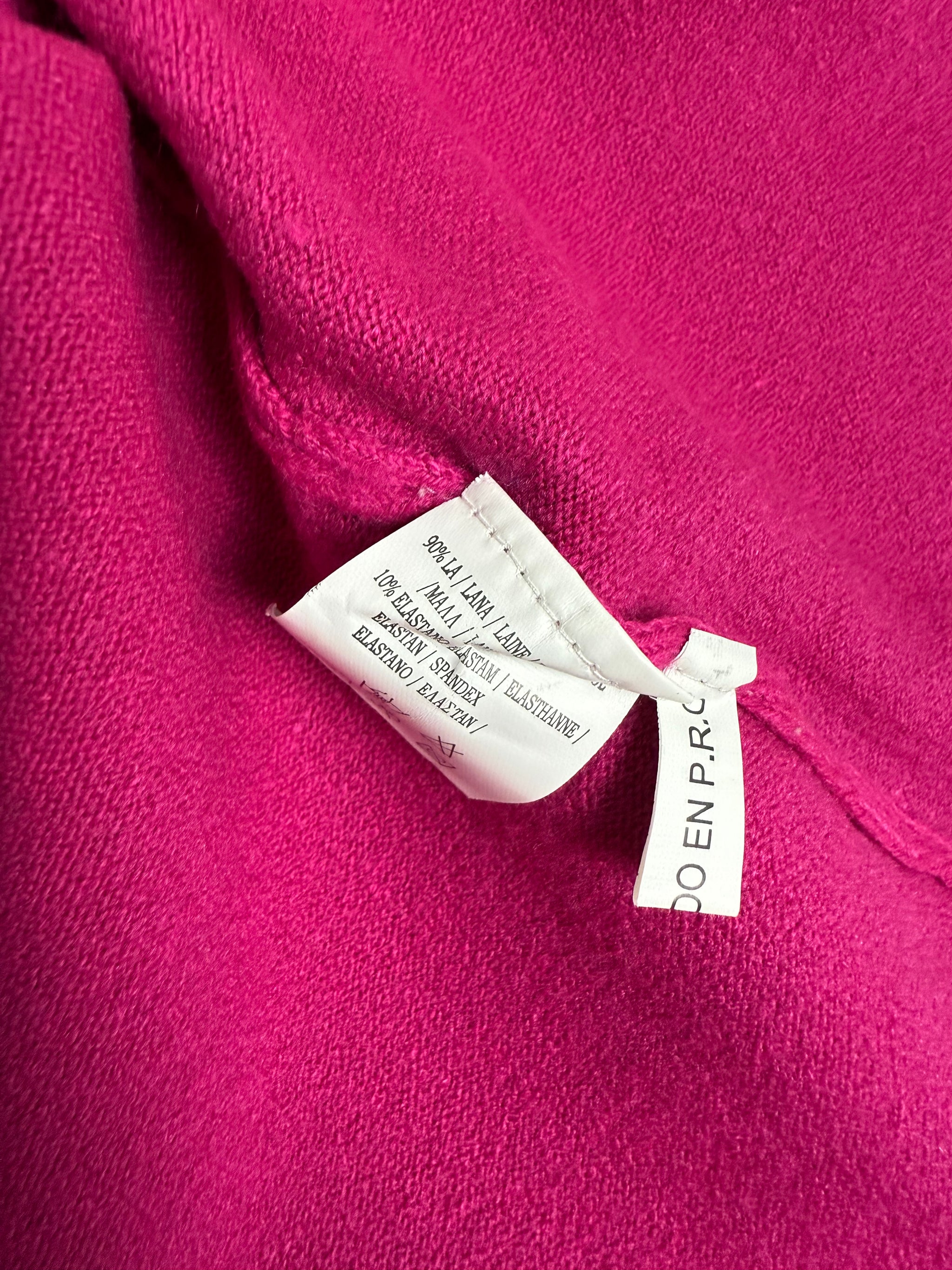 Pink stretchy cardigan jumper (M/L)
