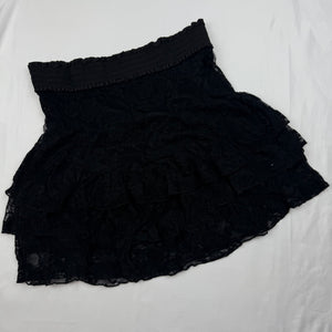 Black lace pleated low rise mini skirt (S)