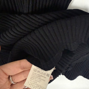 Black ribbed polo neck cotton long sleeves top (S/M)