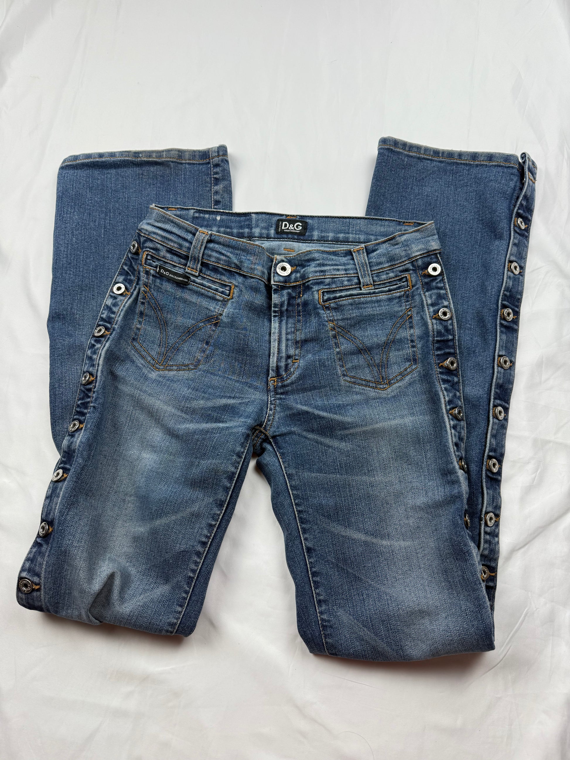 Blue denim low rise flared pants (XS)