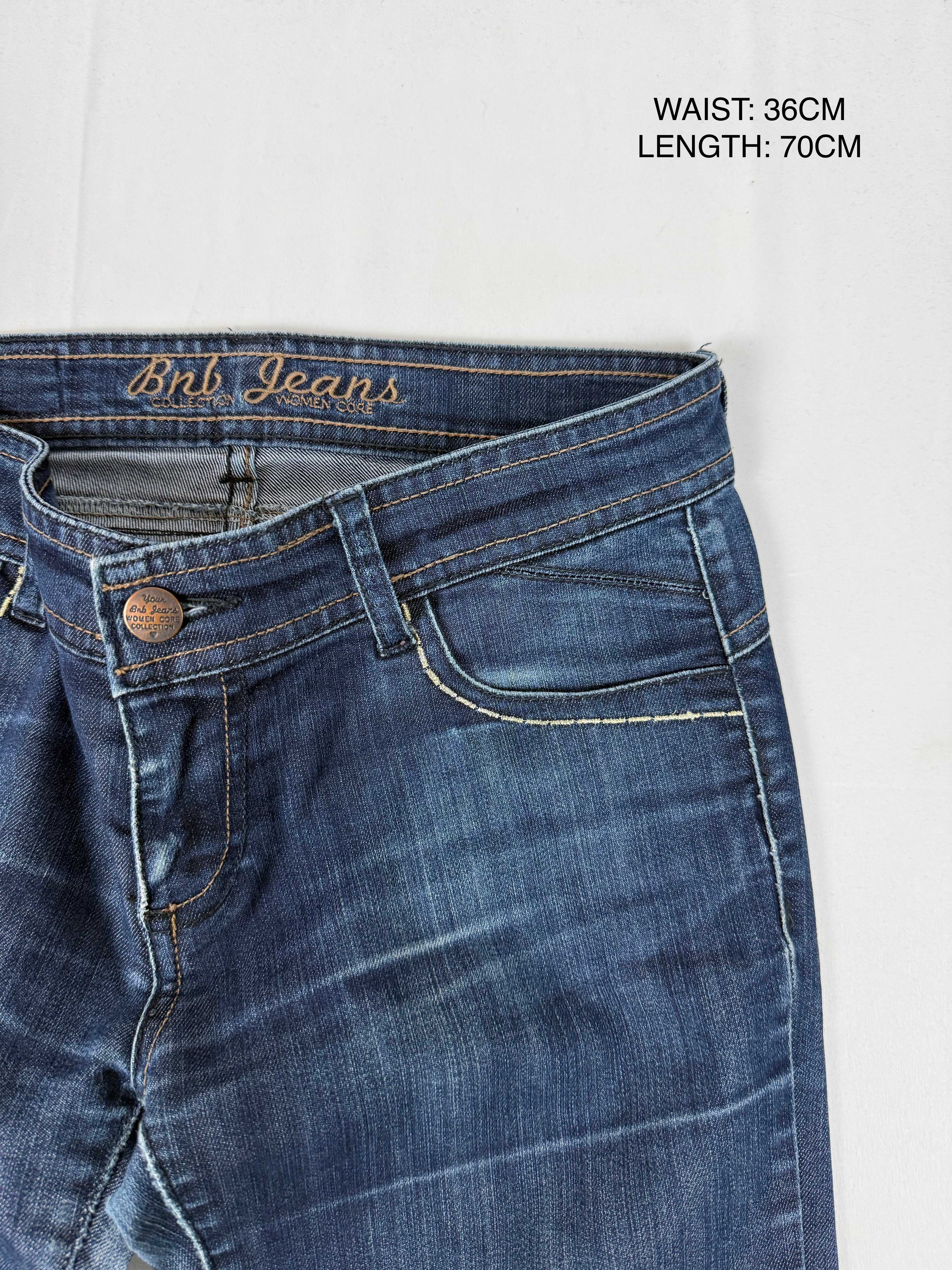 Navy low rise denim capri pants (S)