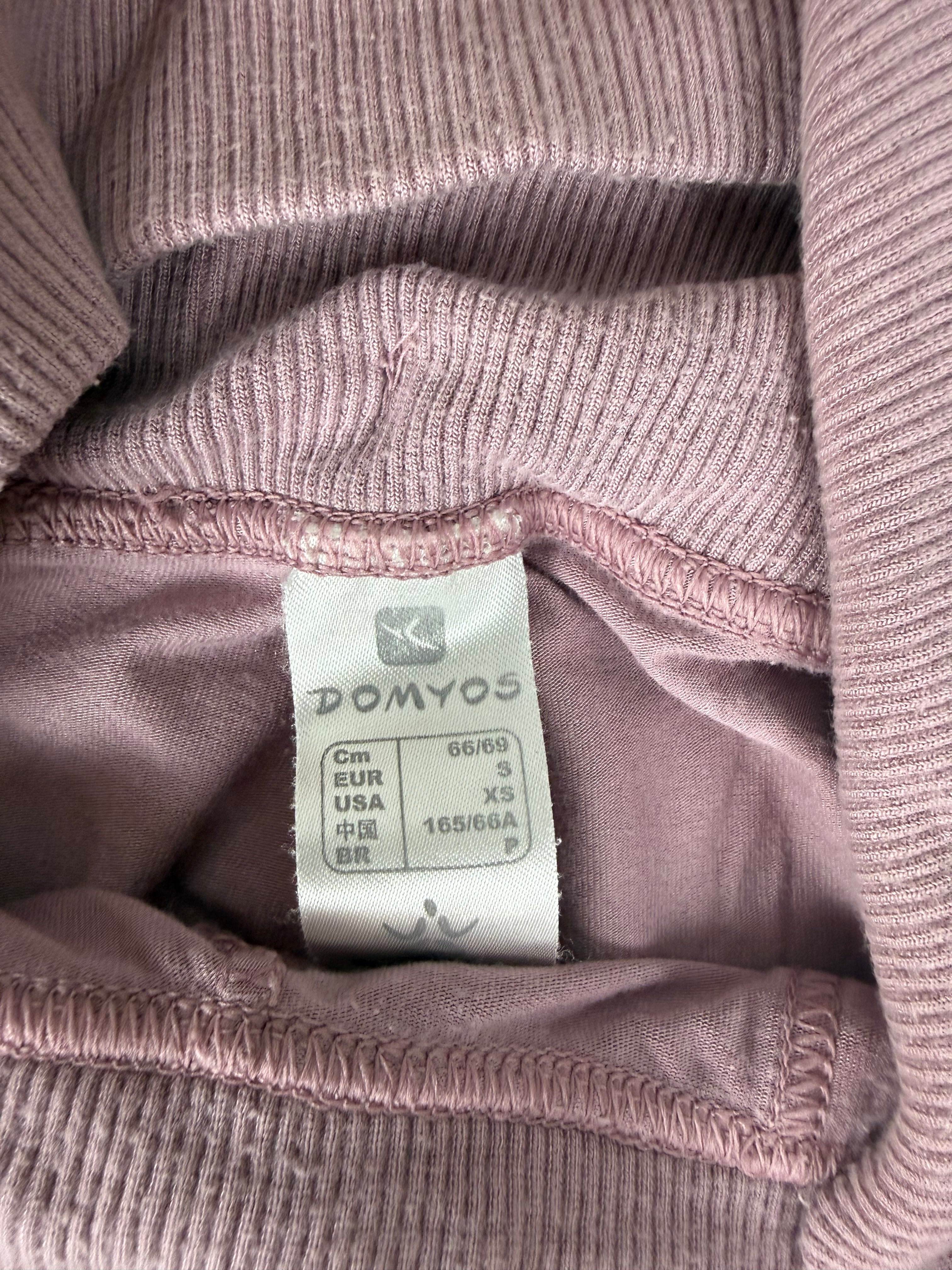 Pink activewear capri pants (S)