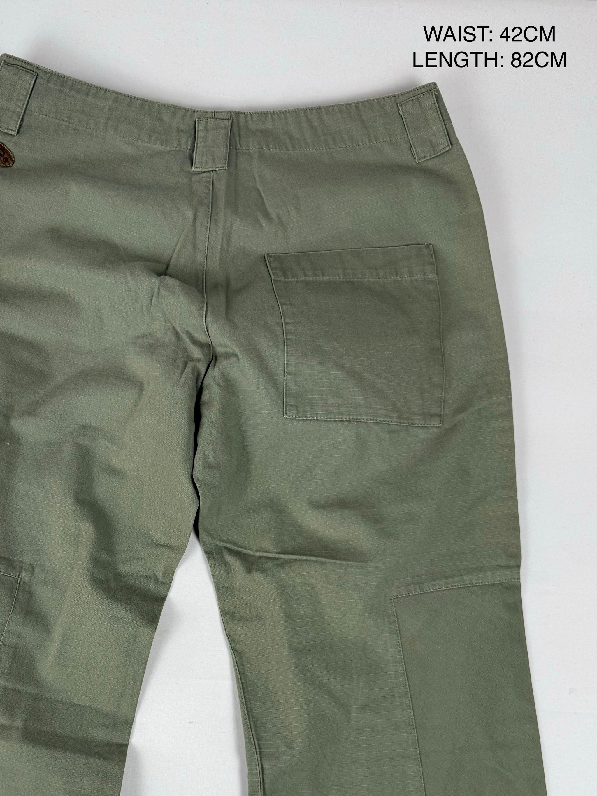 Khaki baggy capri pants (XL)