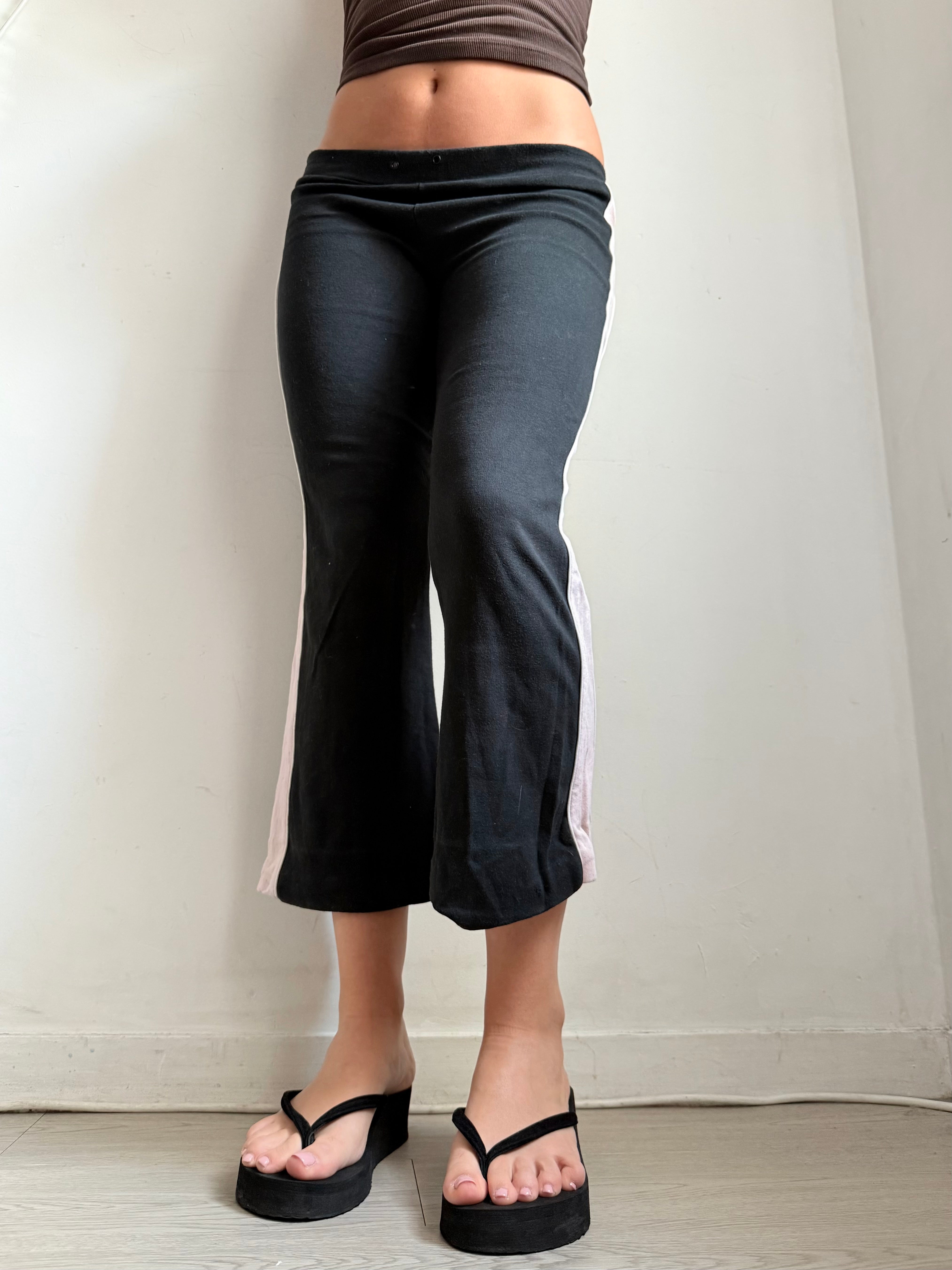 Black & pink low rise joggers pants (XS)