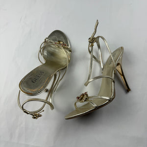 Gold butterfly charms heels (36)