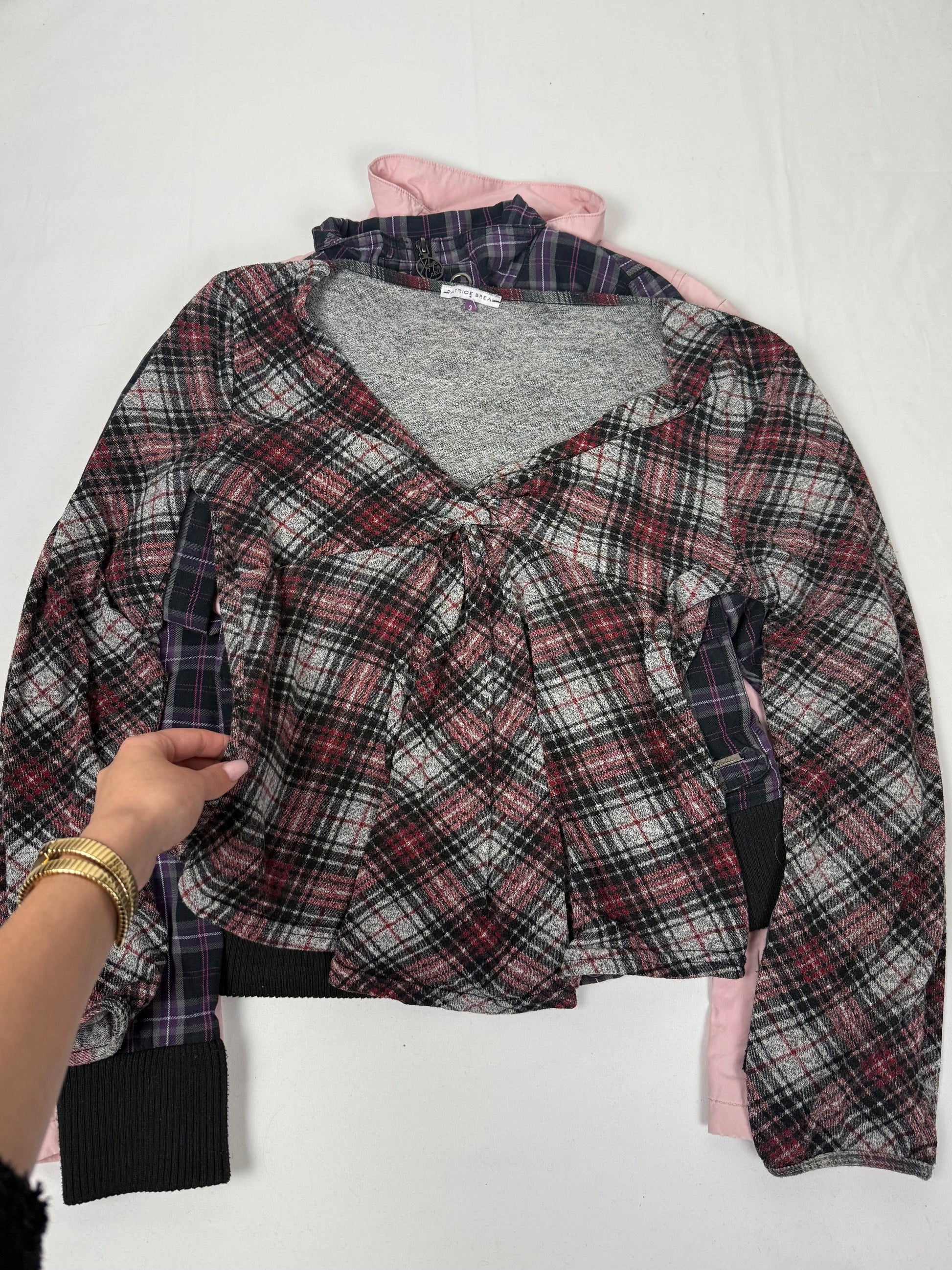 Cotton check print V neck long sleeves top (L)