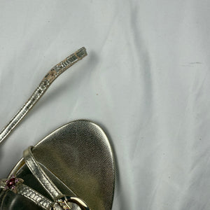 Gold butterfly charms heels (36)