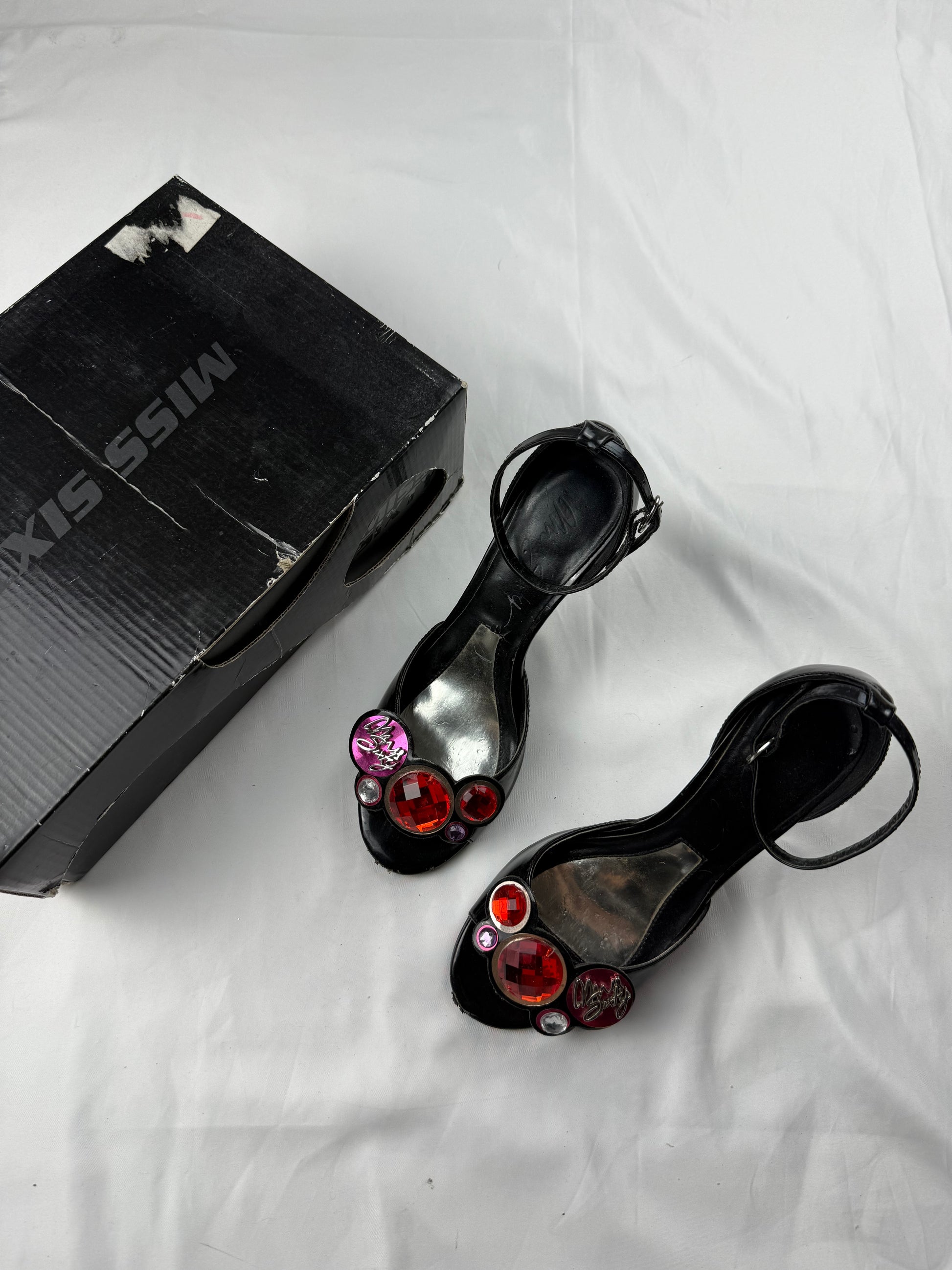 Black 100% leather rhinestones heels (36)