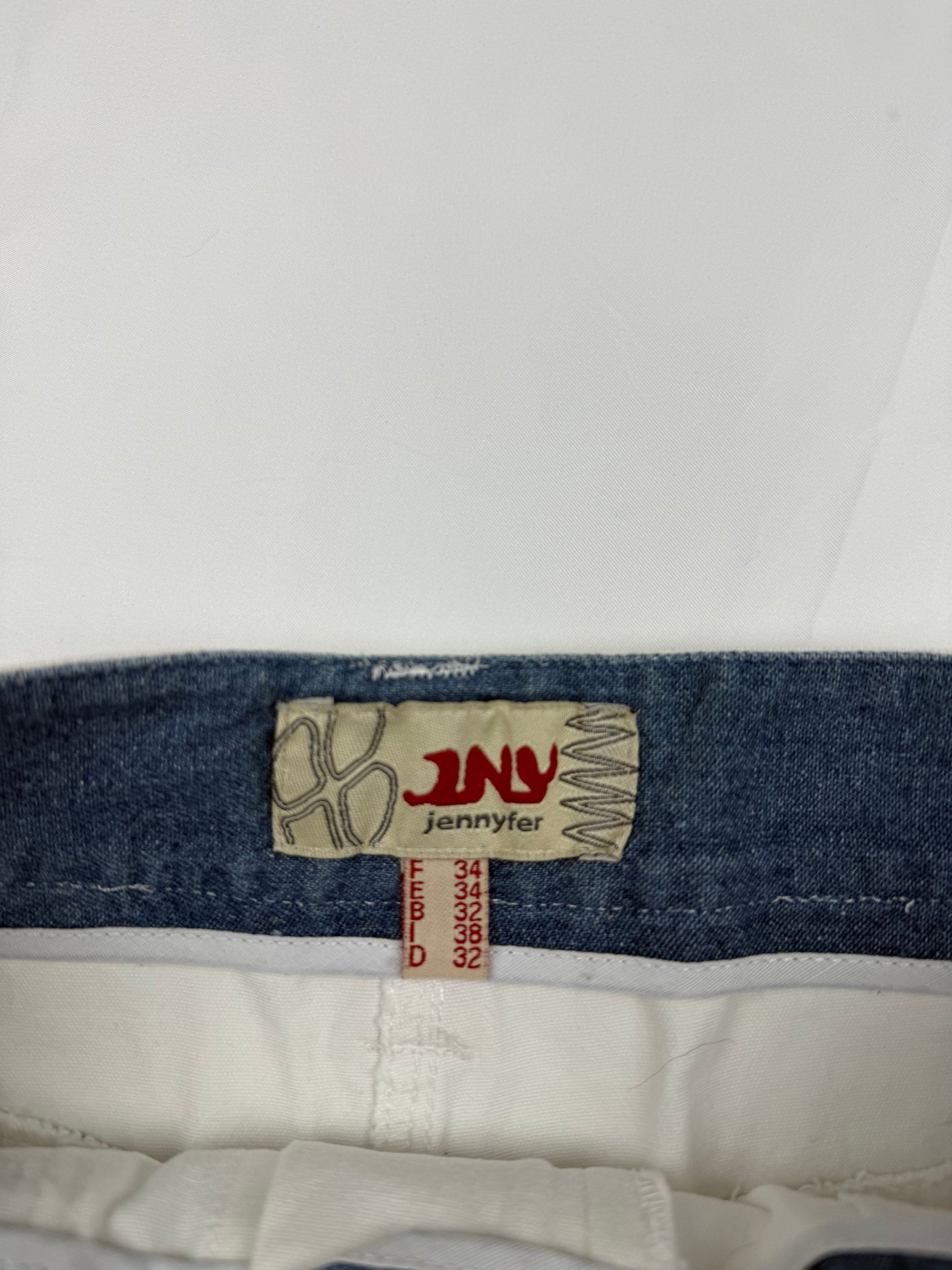 White denim low rise mini skirt (XS)
