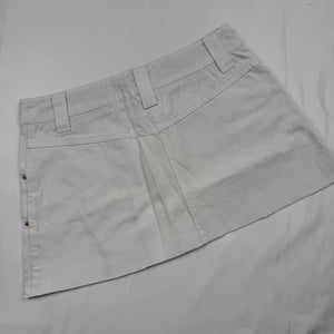 White denim low rise mini skirt (XS)