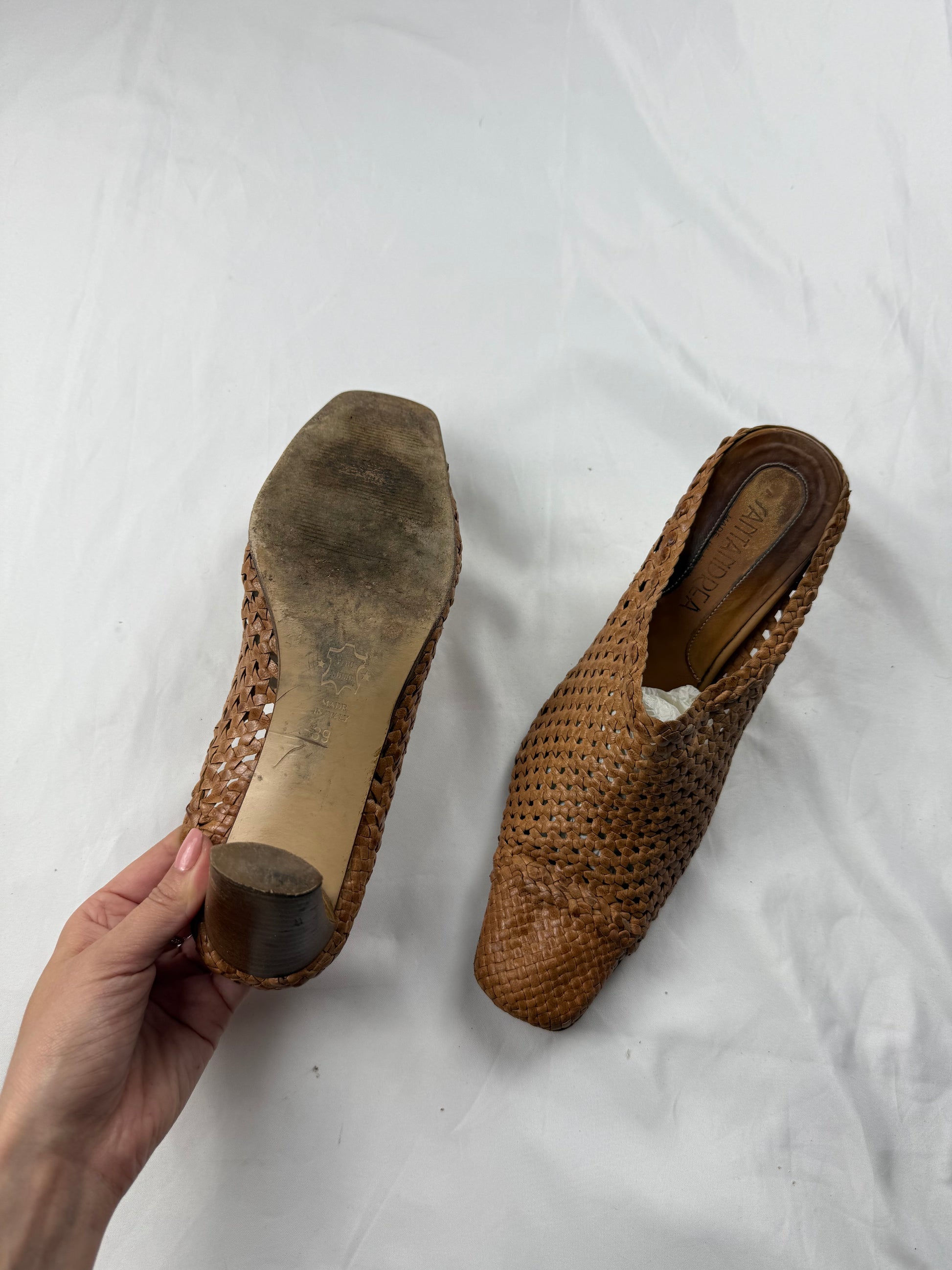 Brown real leather square toes kitten heels mules (39)