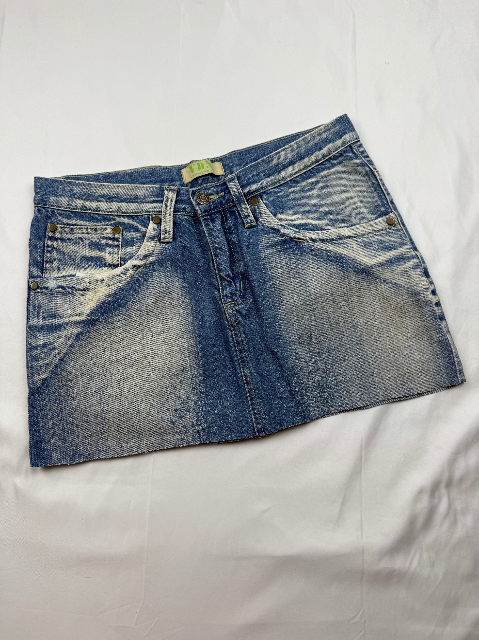 Blue denim low rise mini skirt (S)