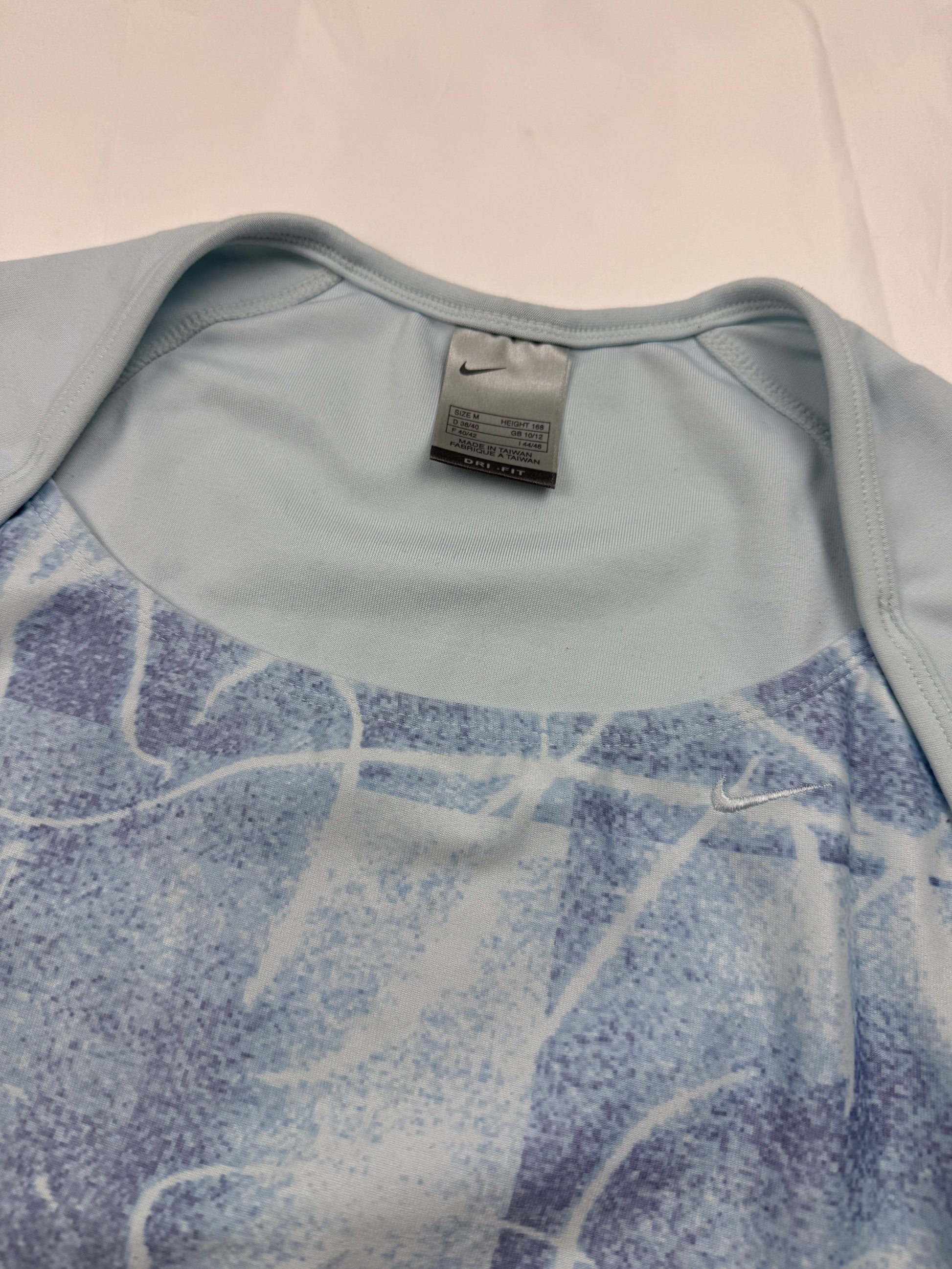 Baby blue graphic swoosh logo tee (S/M)