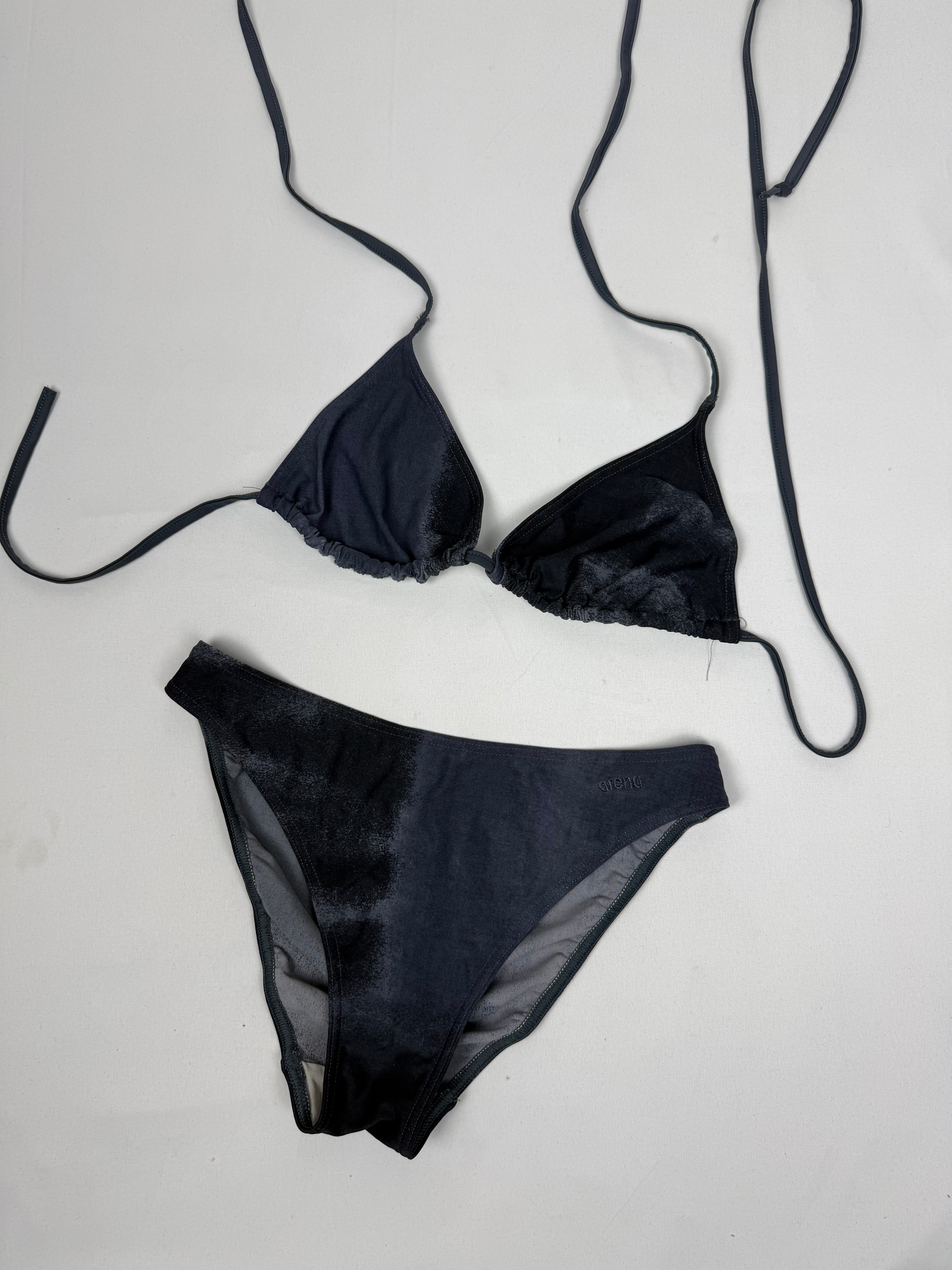 Navy graphic low rise bikini set (M)