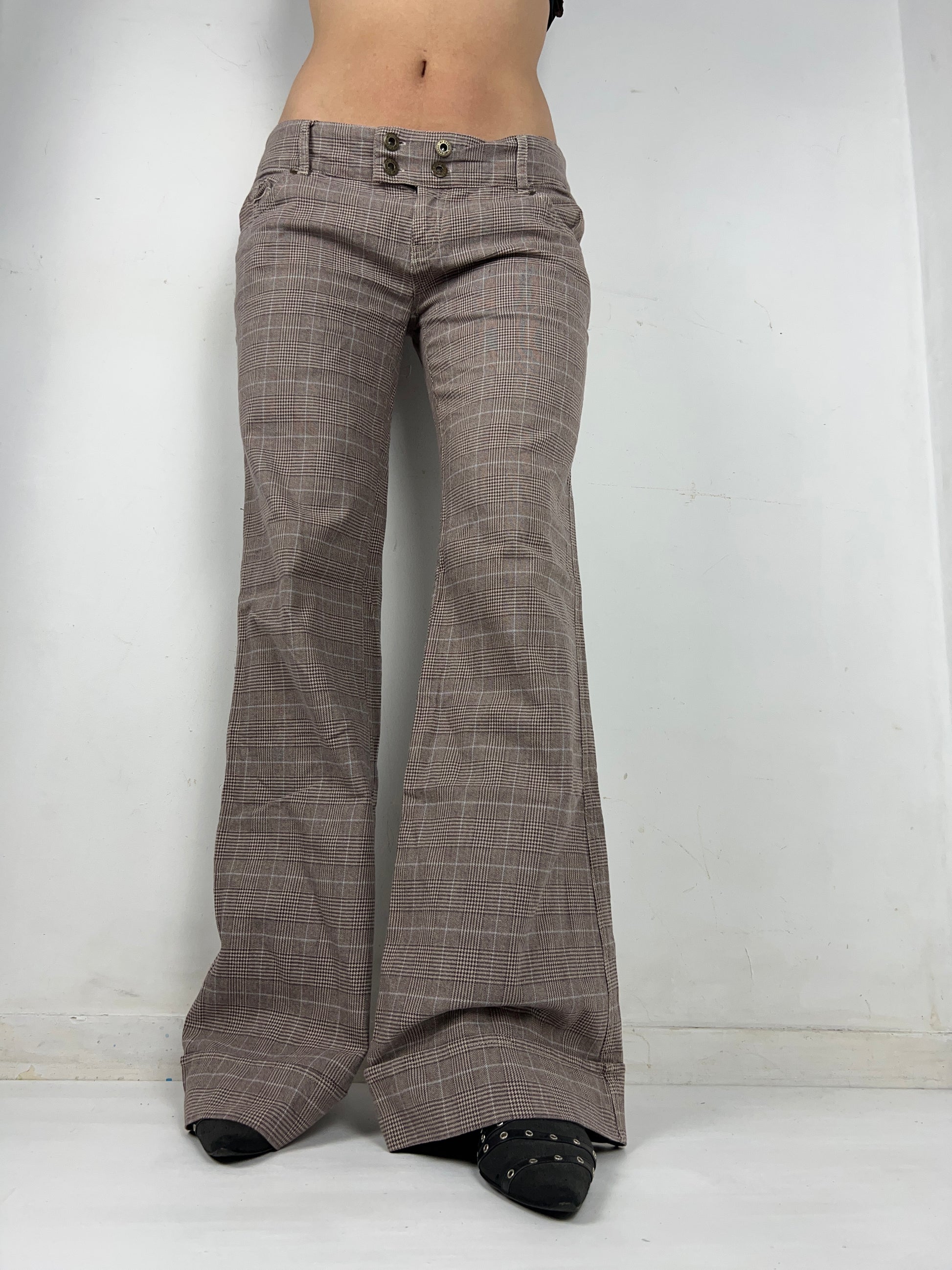 Beige check print low rise office flare pants (S/M)