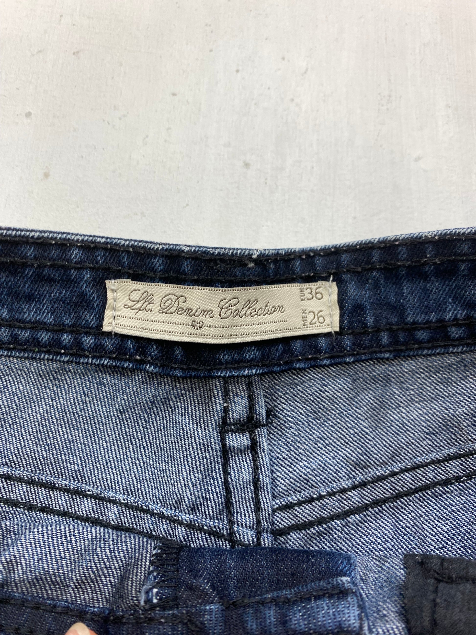 Navy denim low rise mini short (XS)