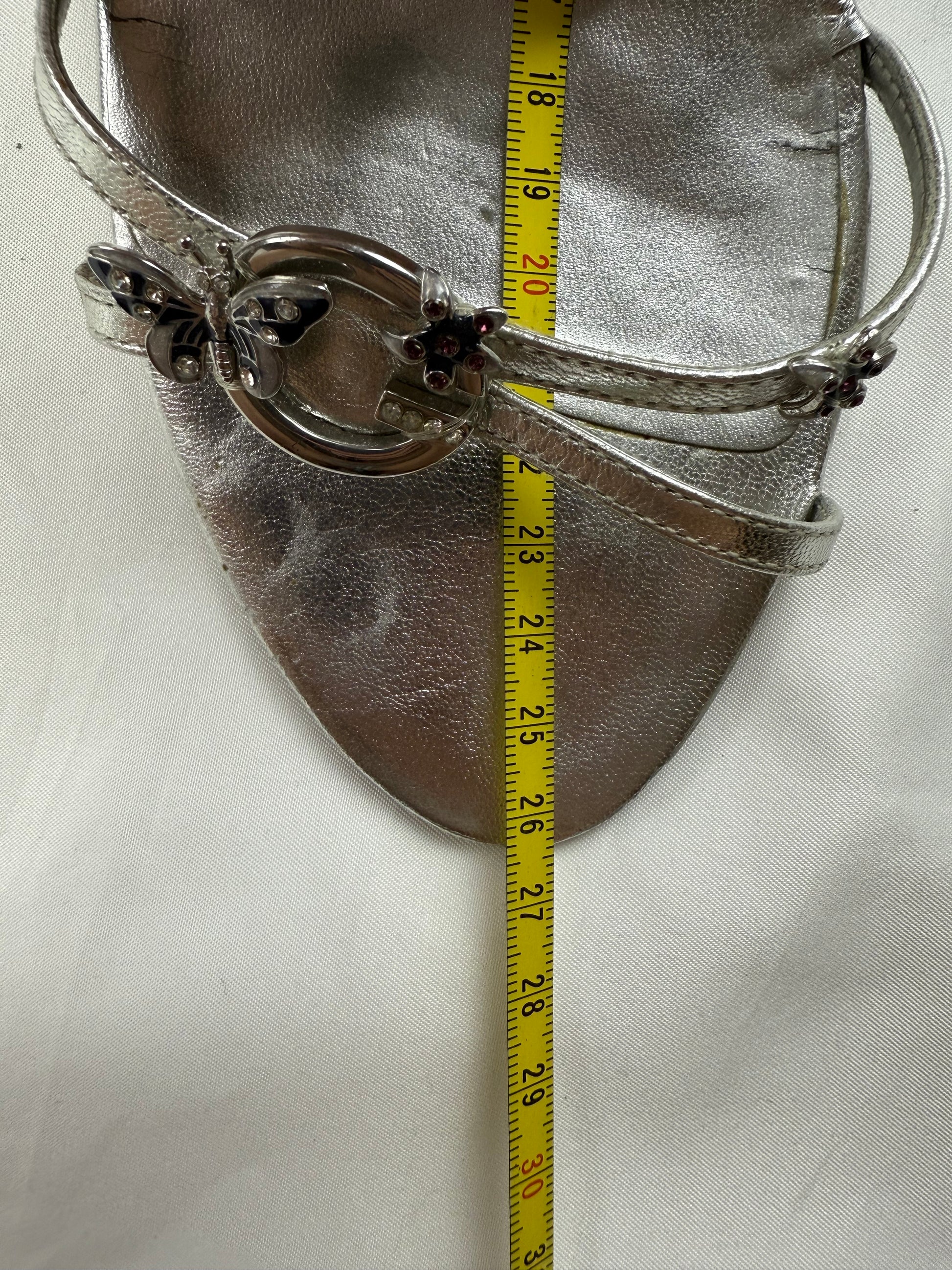 Silver butterfly charms heels (39)