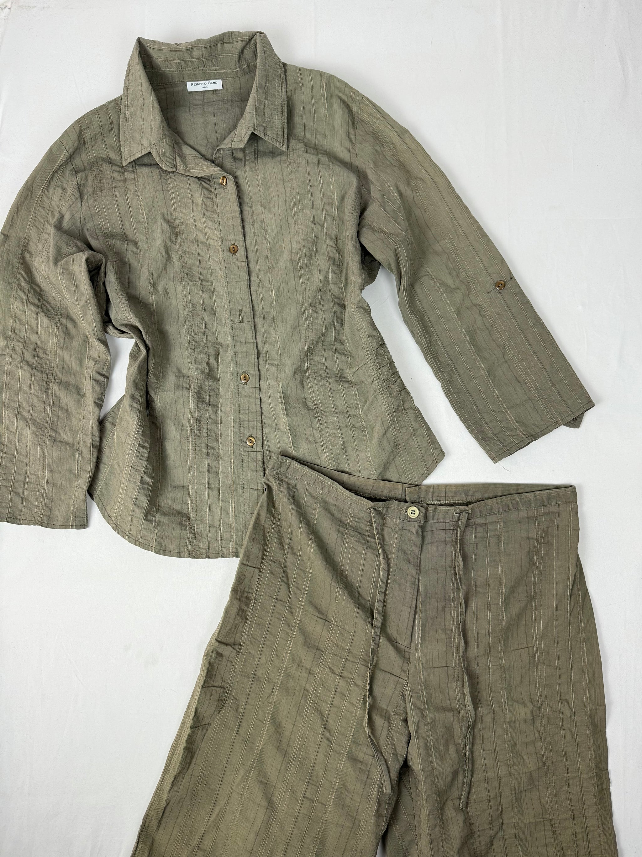 Khaki long sleeves shirt + capri pants set (XL)