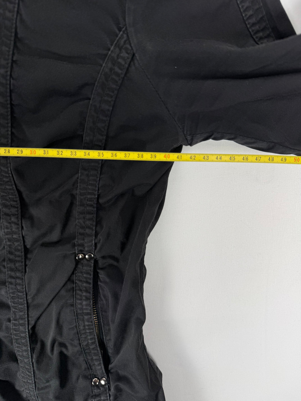 Blazer de bureau noir zippé (M)