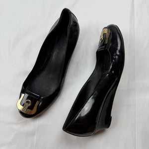 Black FF logo buckle wedge ballet flat heels (37.5)