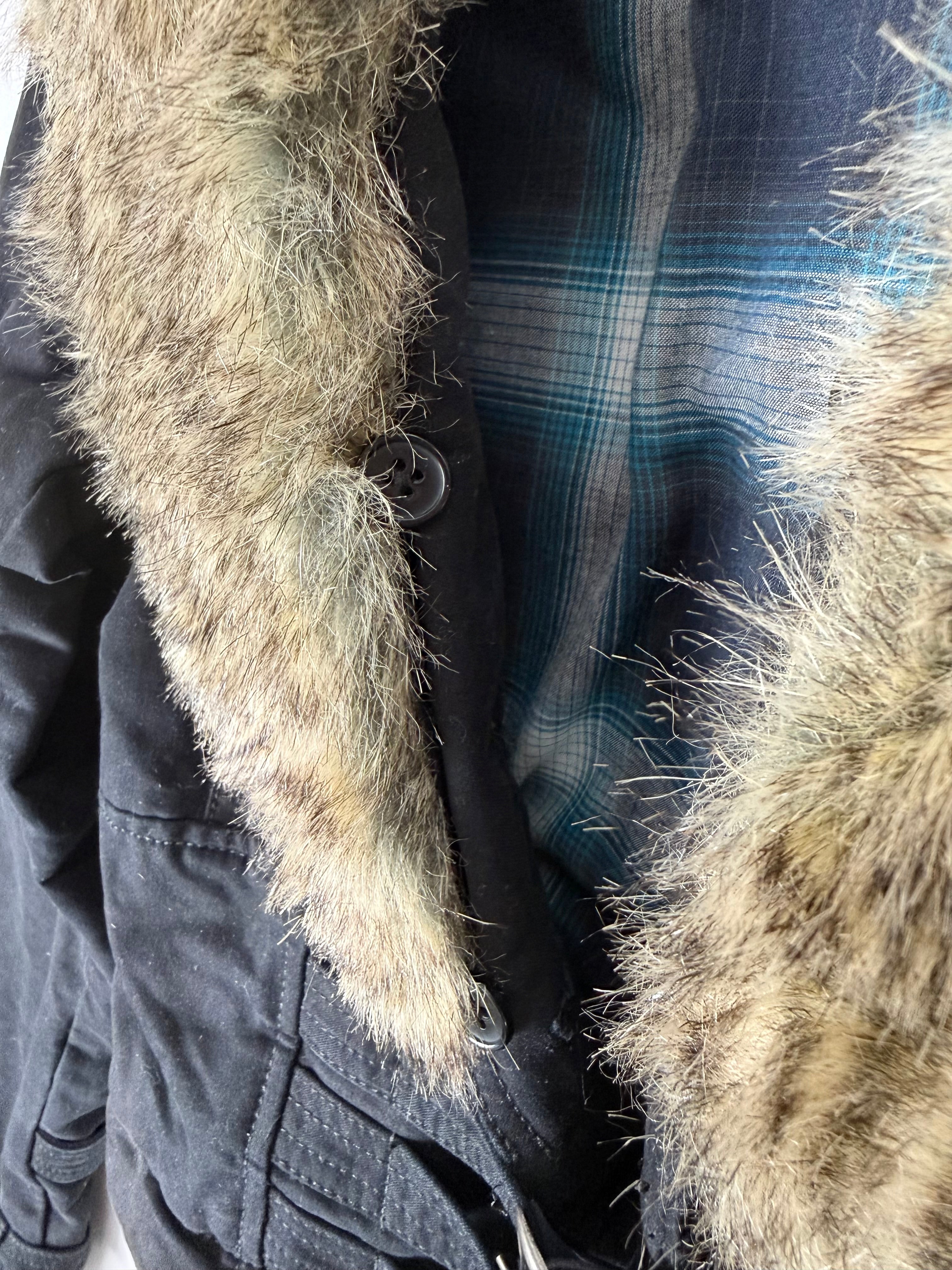 Black faux fur trim crop biker jacket (S)