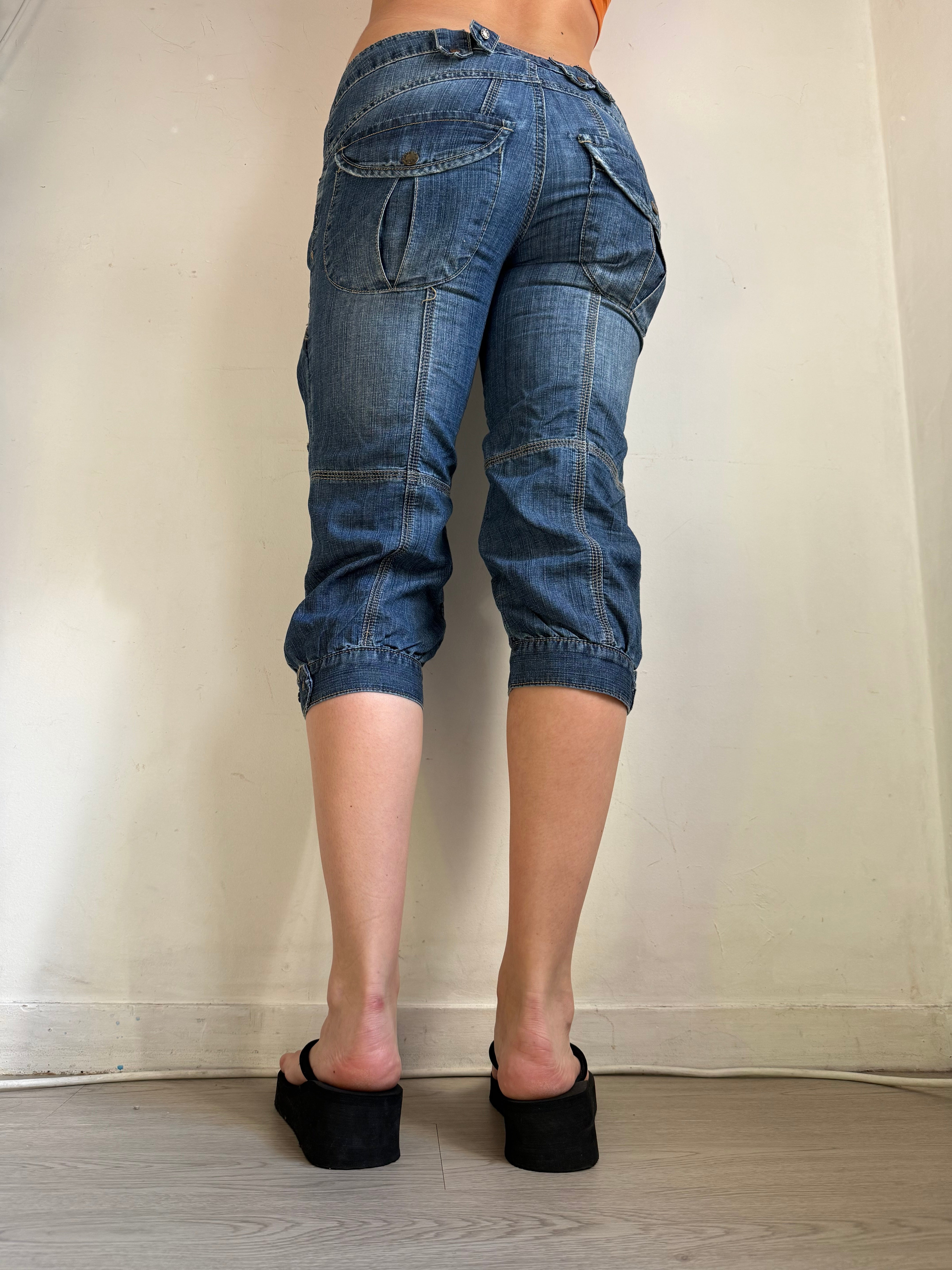 Blue denim baggy capri pants (XS)
