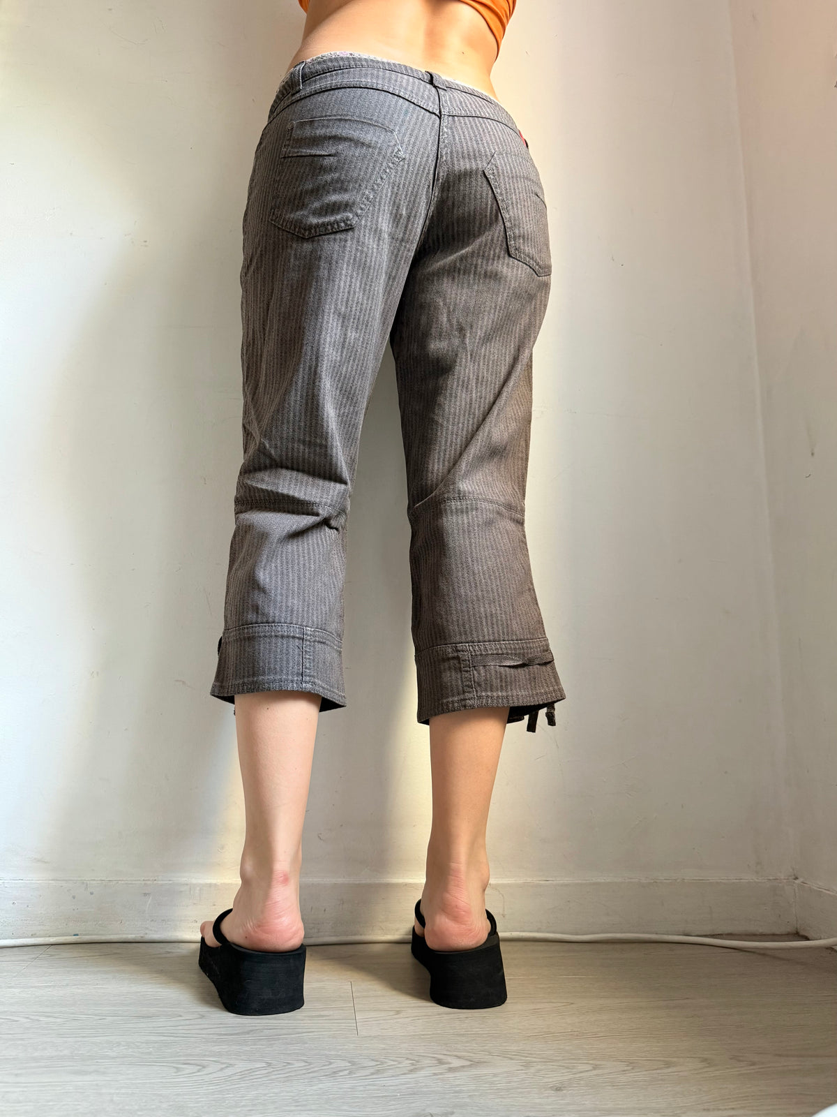 Pantalon droit taille basse en jean noir (XS)