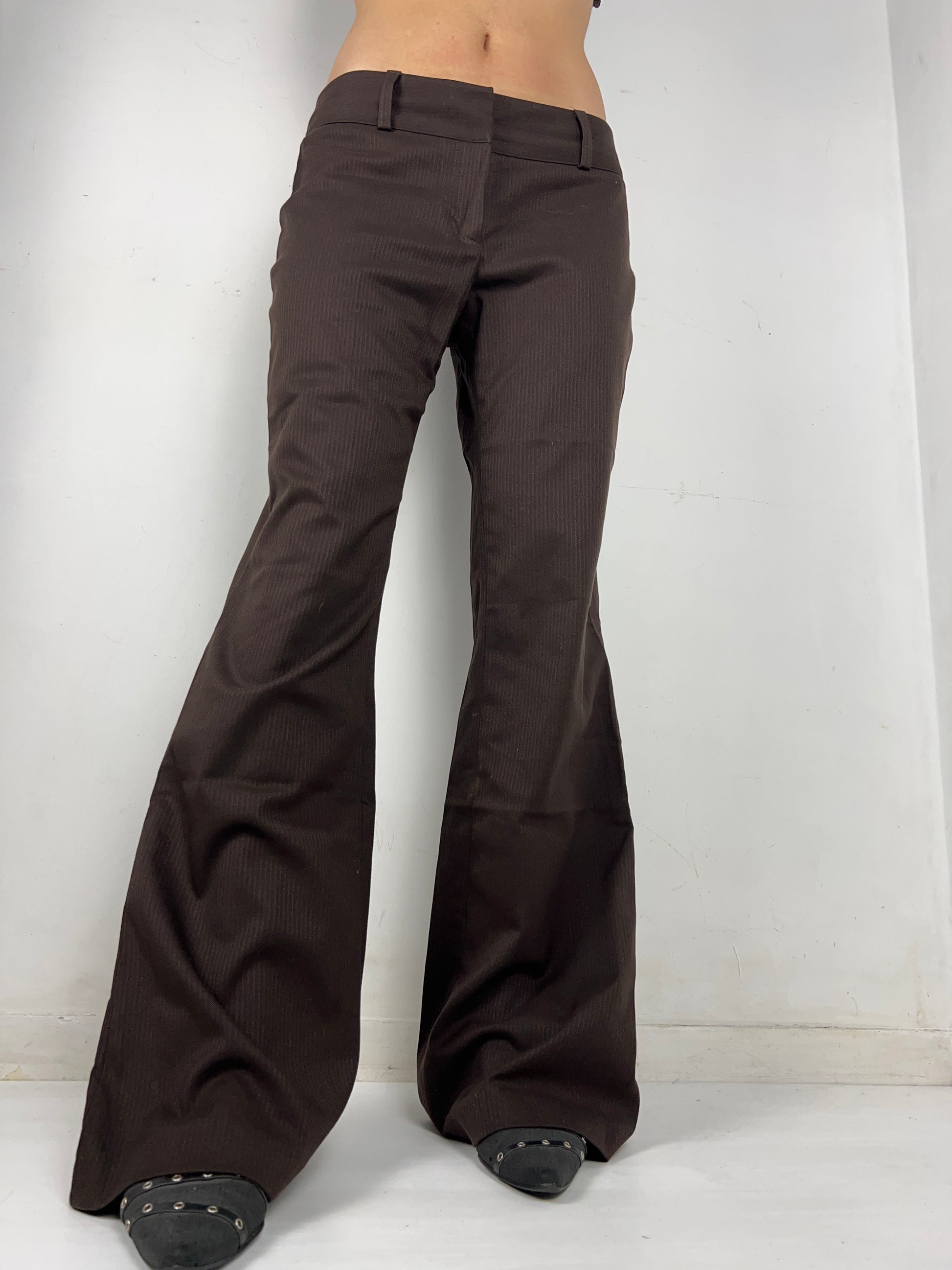 Brown striped low rise office flare pants (L)