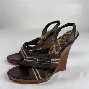 Brown wedge heels (37)