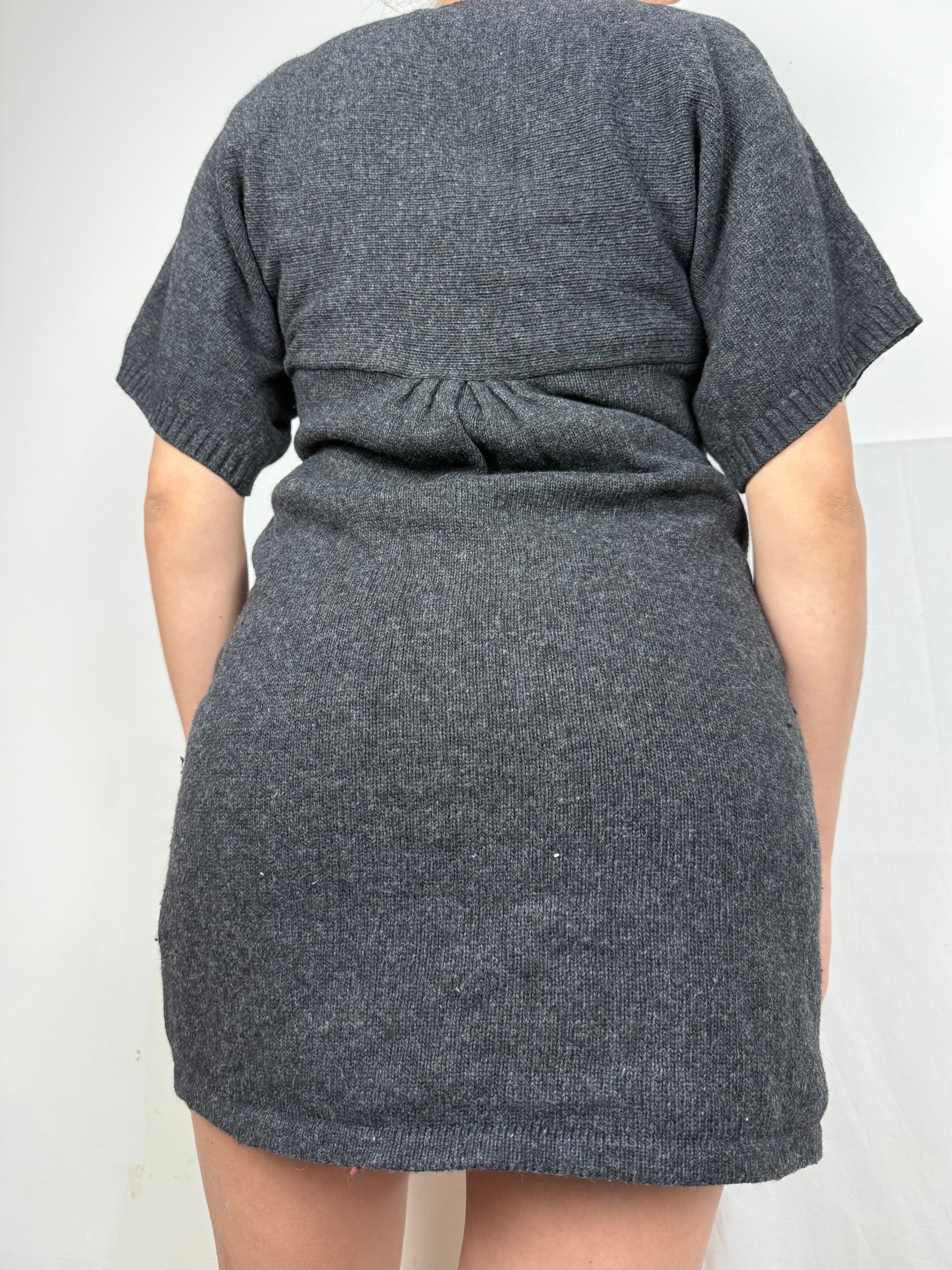 Grey short sleeves tie up knitted mini dress (S/M)