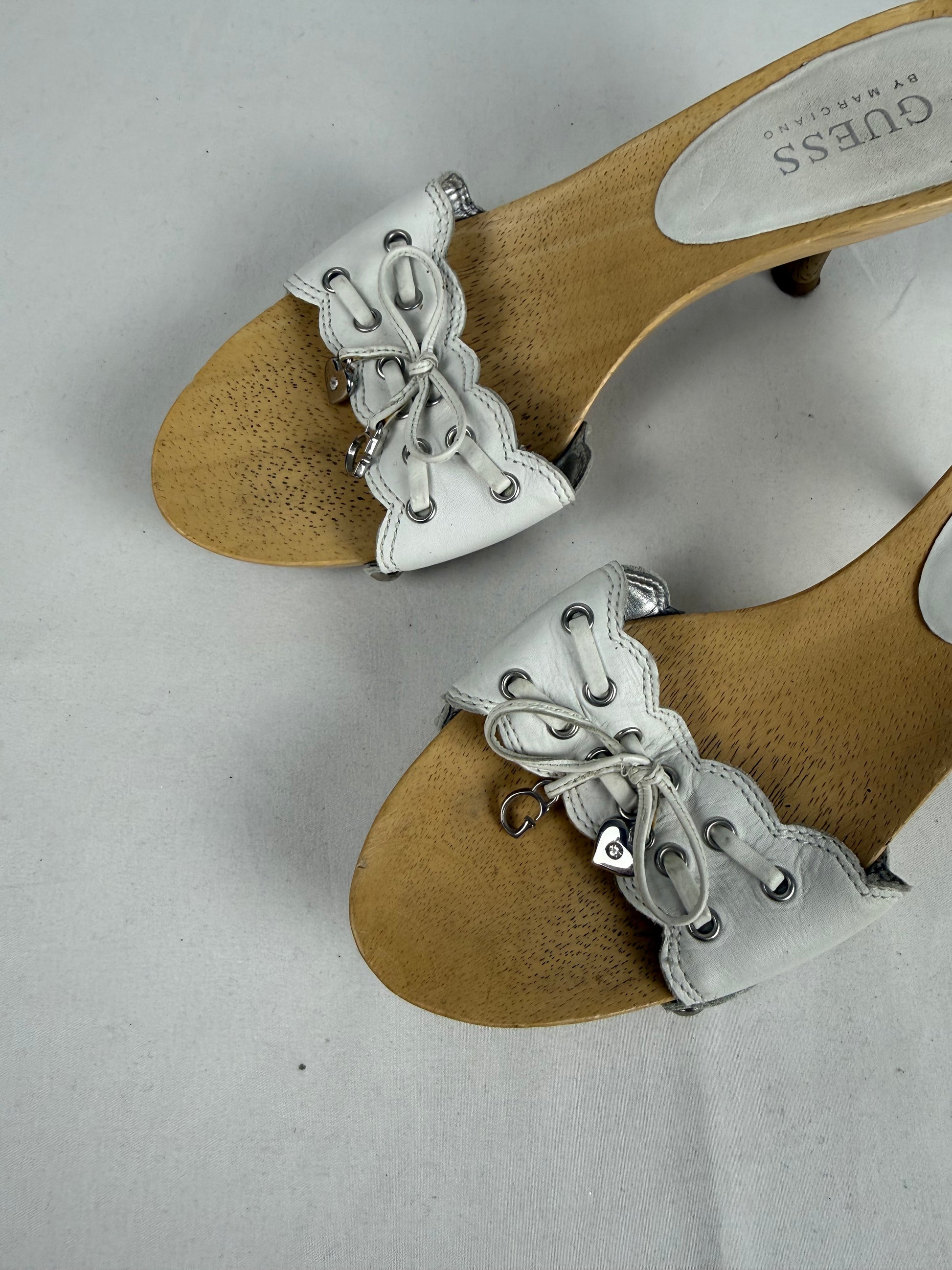 White kitten heels mules (36)