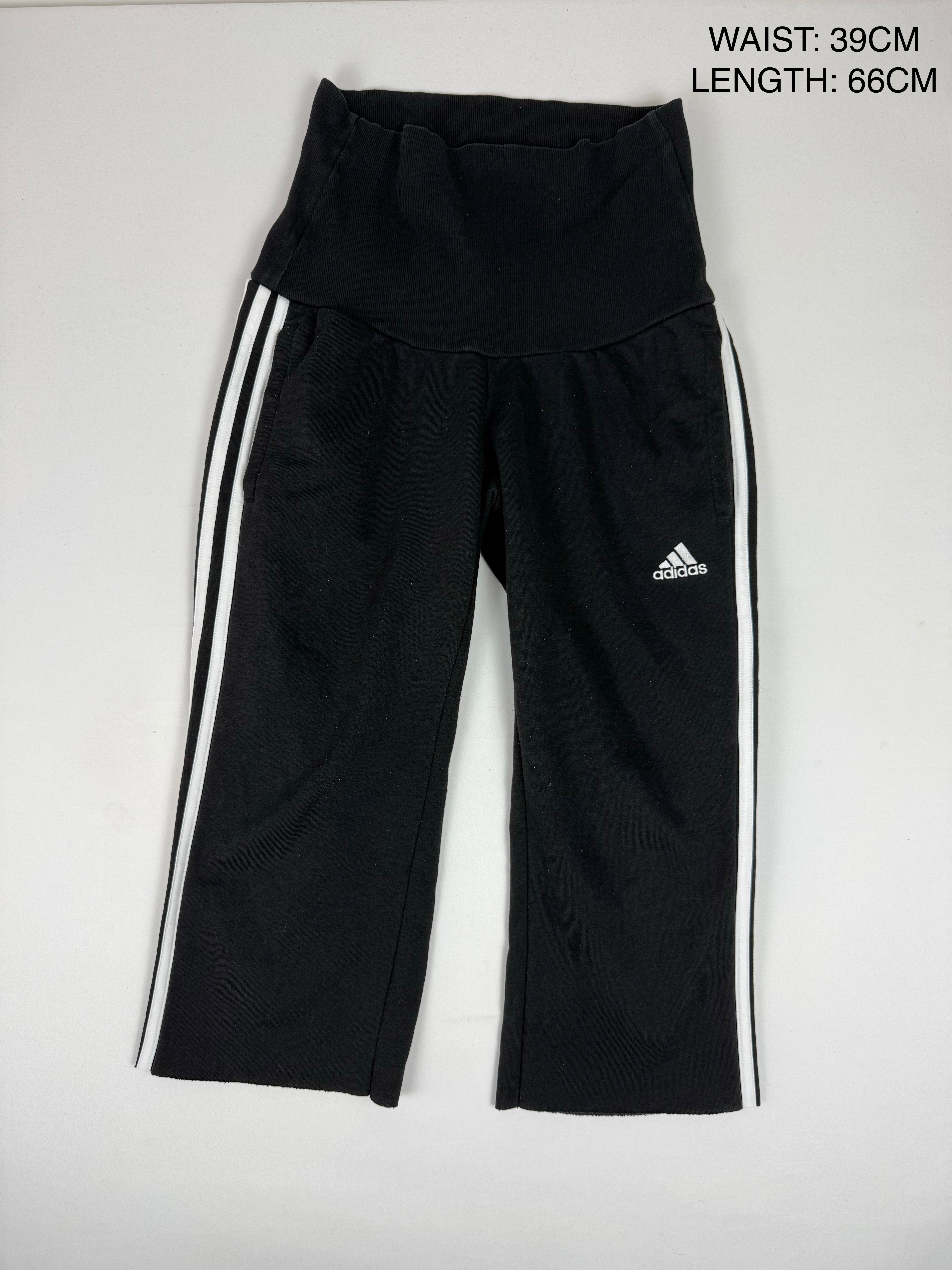 Black & white activewear capri pants (M)