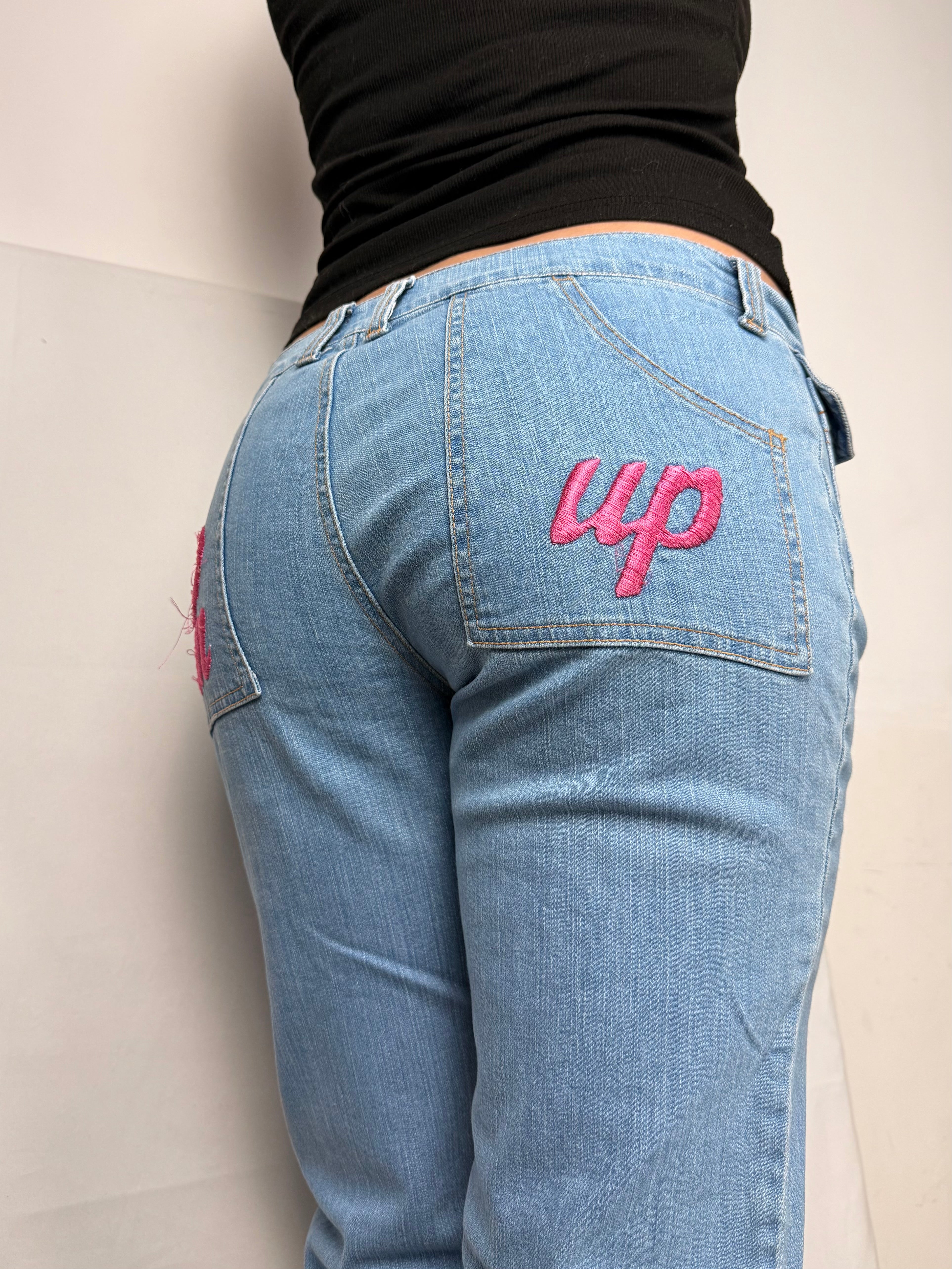 Blue denim low rise straight legs pants (M)