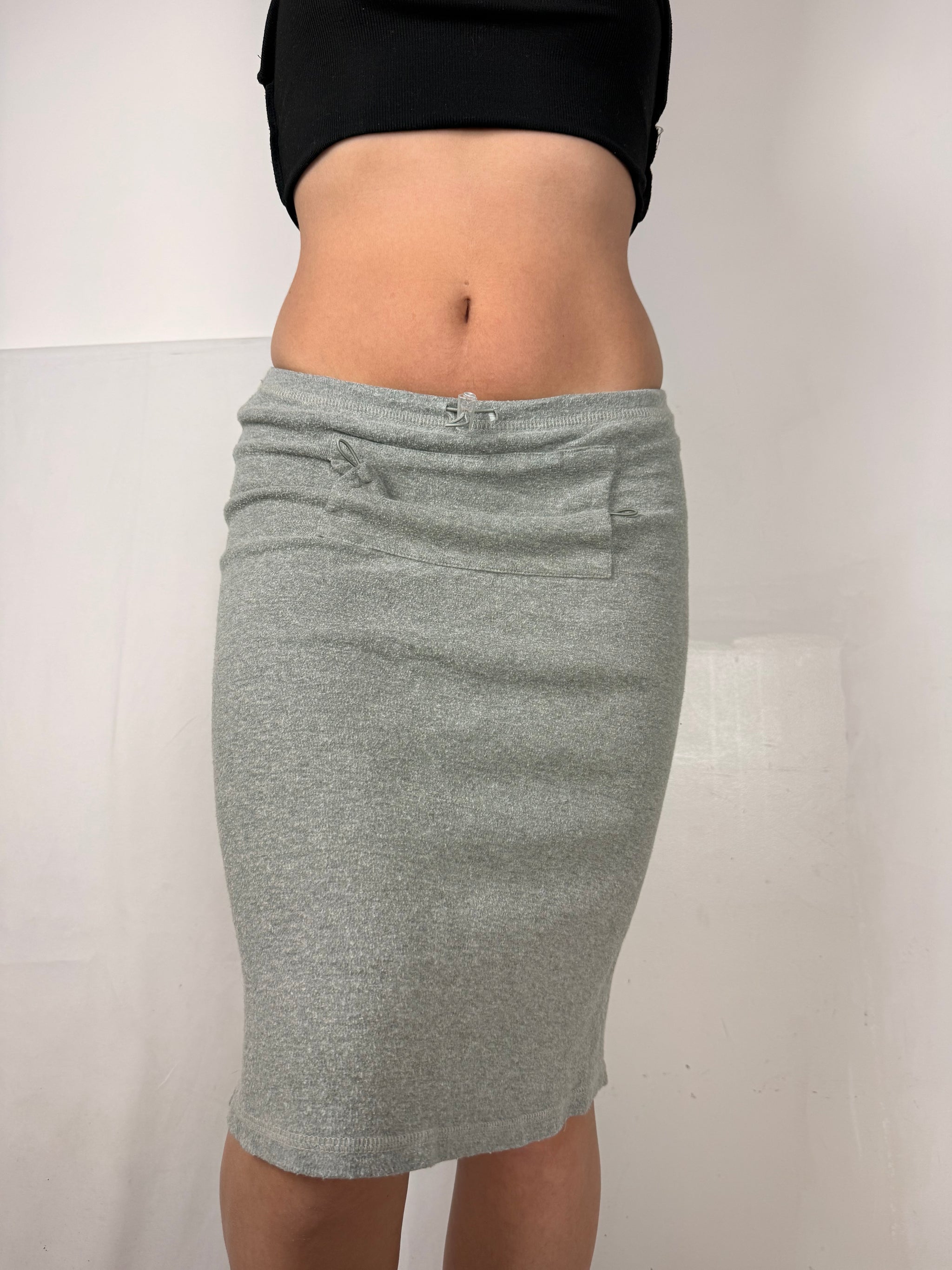 Grey cotton activewear low rise mid skirt (XS/S)